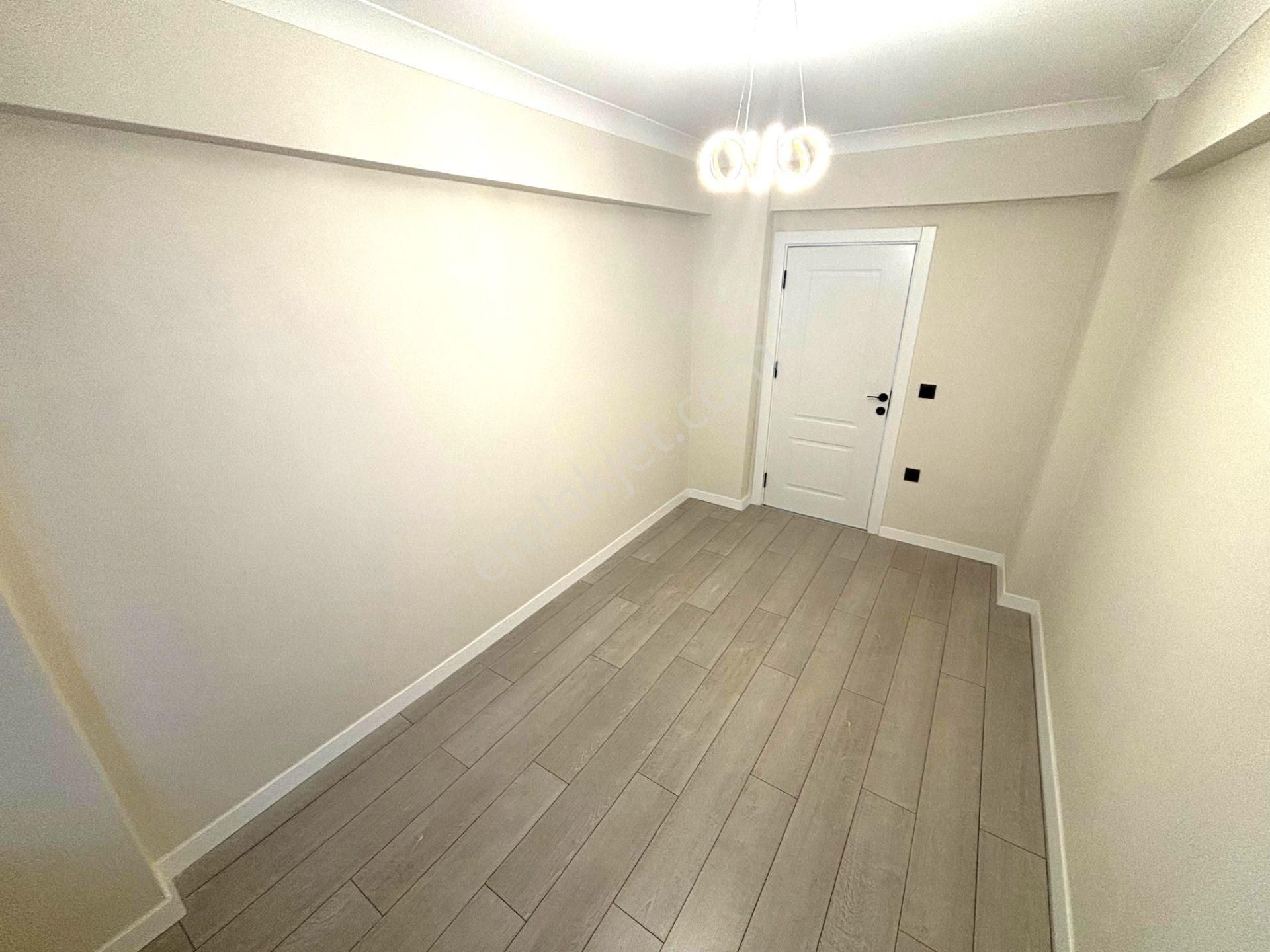 𝄞enfes Tasarımların Adresi Melodi'den İkizçay'da 3+1 Ebeveyn Banyolu Ön Cephe Ara Kat Daire - Görsel 24