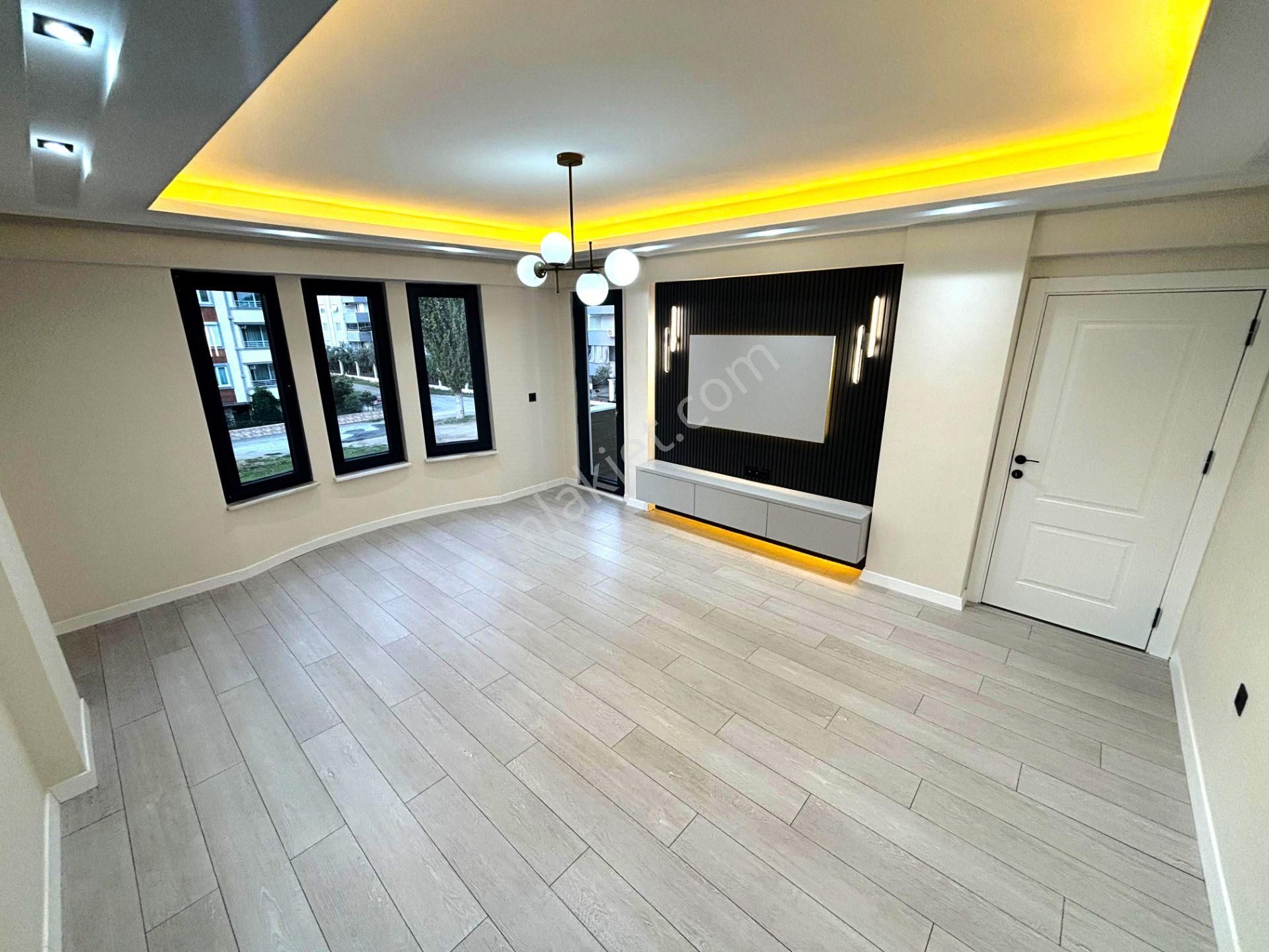 𝄞enfes Tasarımların Adresi Melodi'den İkizçay'da 3+1 Ebeveyn Banyolu Ön Cephe Ara Kat Daire