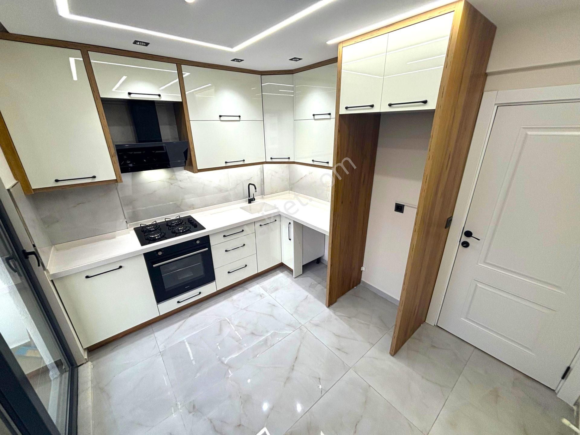 𝄞enfes Tasarımların Adresi Melodi'den İkizçay'da 3+1 Ebeveyn Banyolu Ön Cephe Ara Kat Daire - Görsel 11