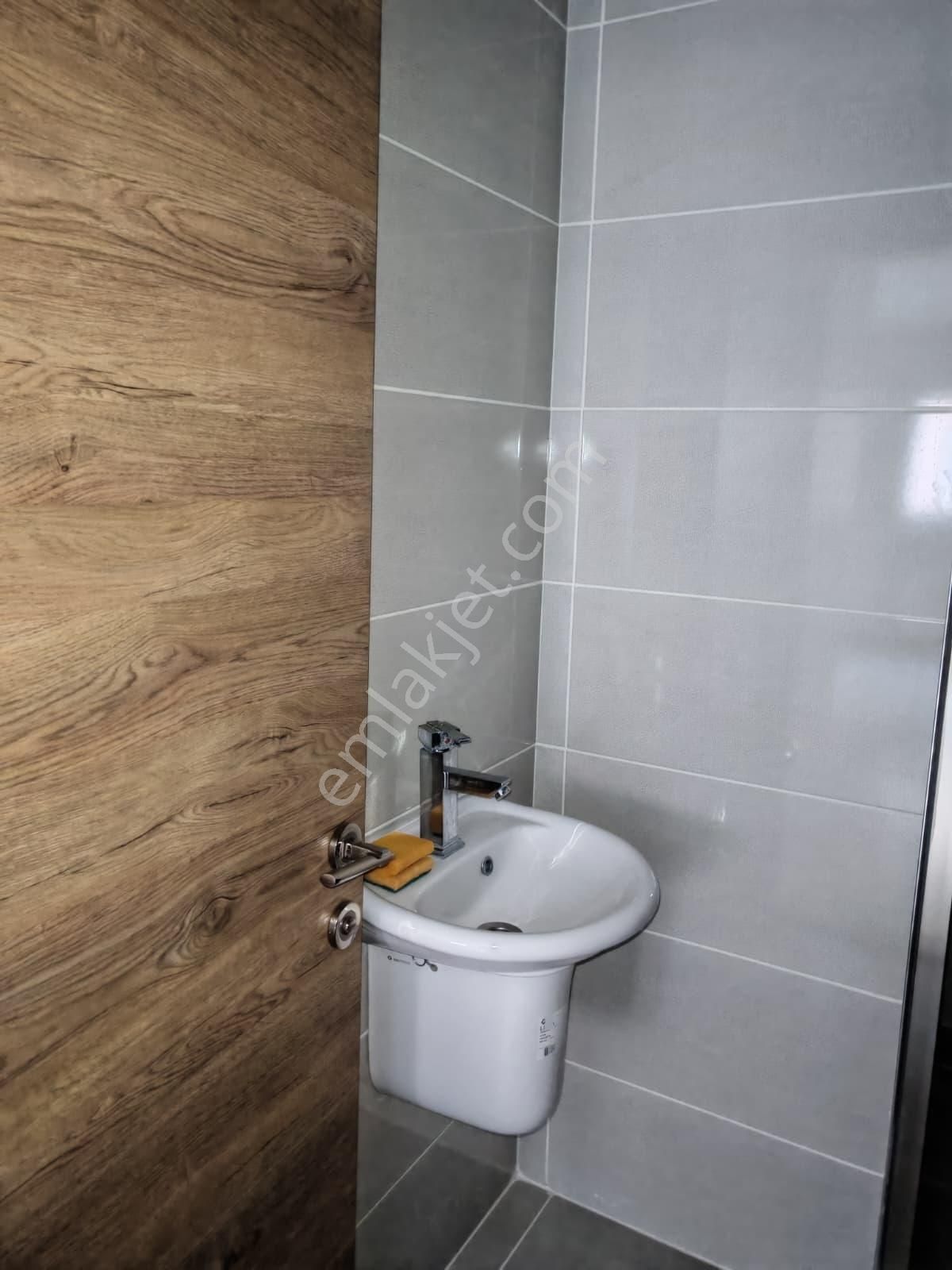 Geniş 170m2 3+1 Arakat Çift Balkon Krediye Uygun Satılık Daire - Görsel 23