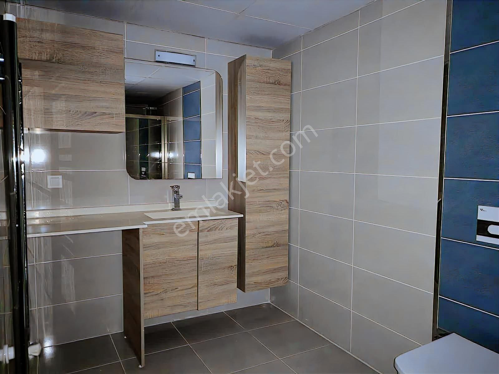 Geniş 170m2 3+1 Arakat Çift Balkon Krediye Uygun Satılık Daire - Görsel 4