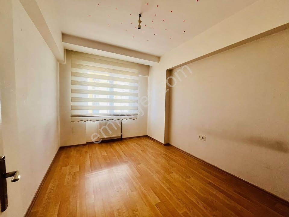 Elisa Gyo/ İldem Bekaş Kalitesiyle Cadde Cepheli Ara Kat 3+1 Satılık Daire - Görsel 21