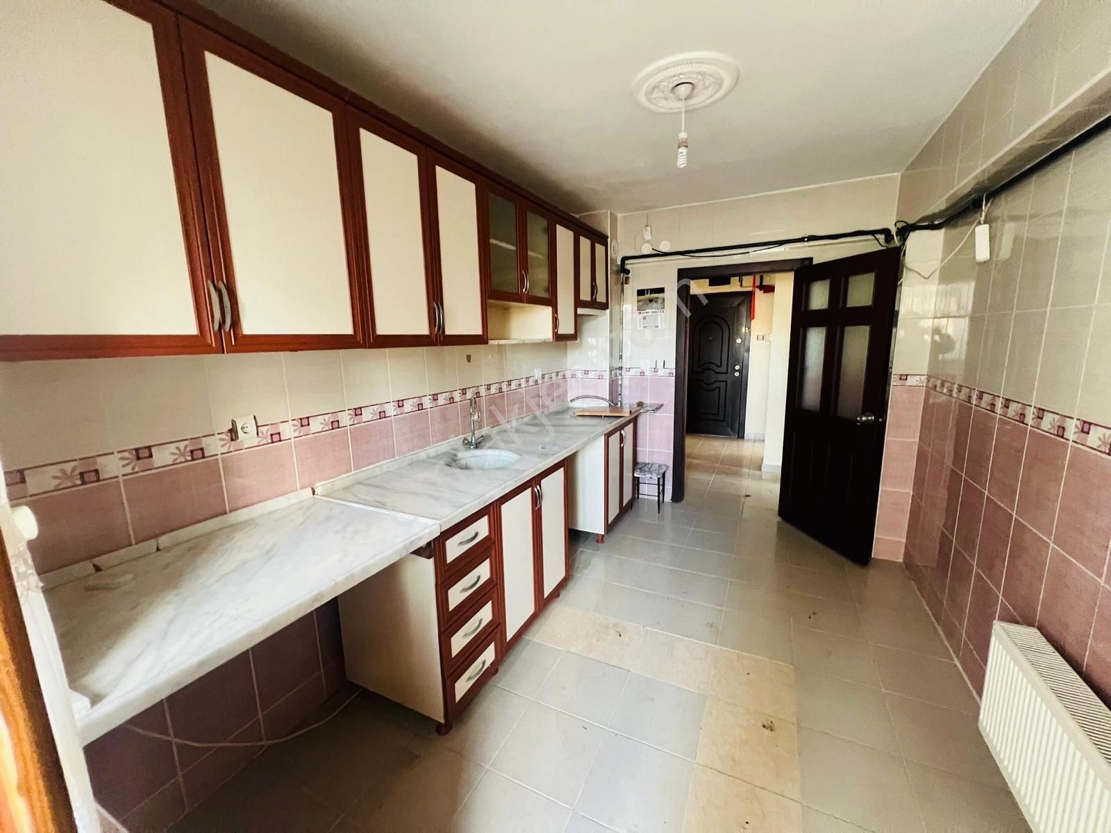 (1182) Keçiören Kanunide 2.katta Asansörlü Satılık Boş Daire - Görsel 3