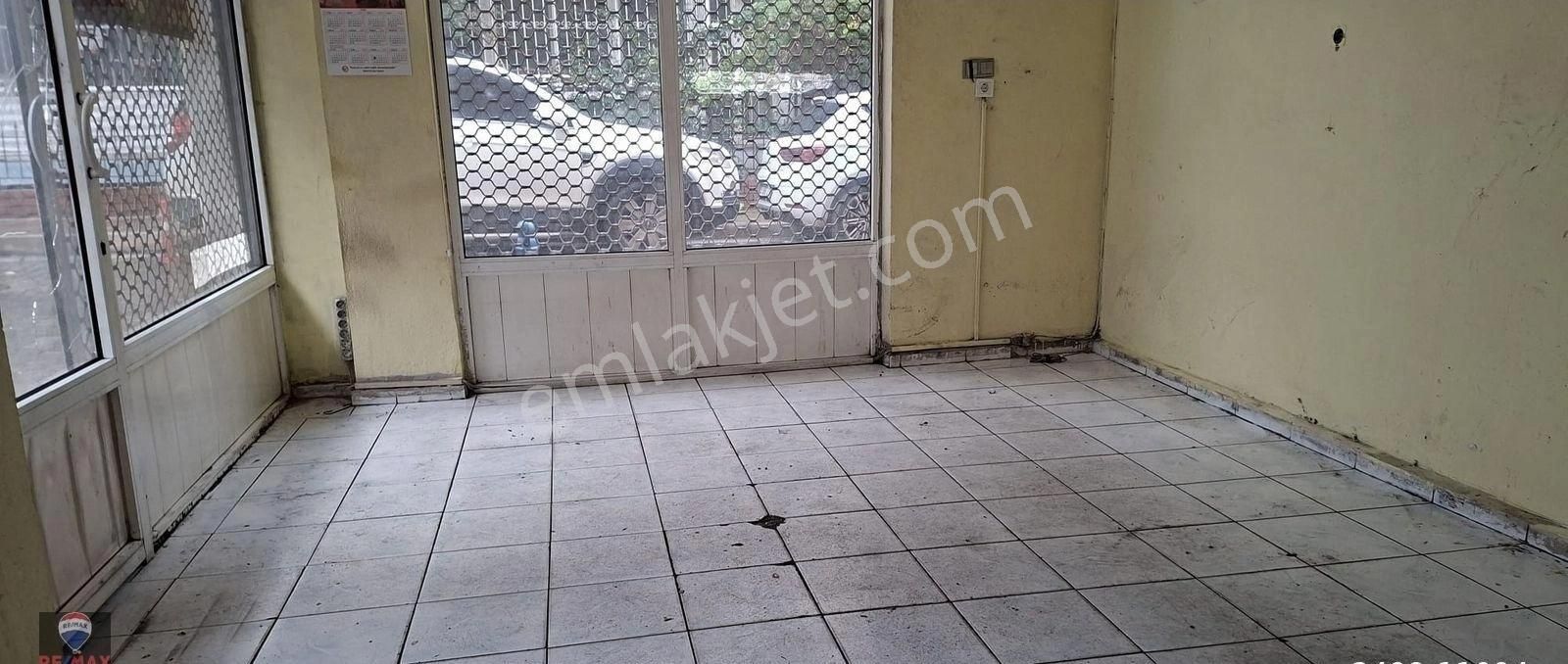 Aksoyda Merkezi Yerde Kiralık İş Yeri - Görsel 18