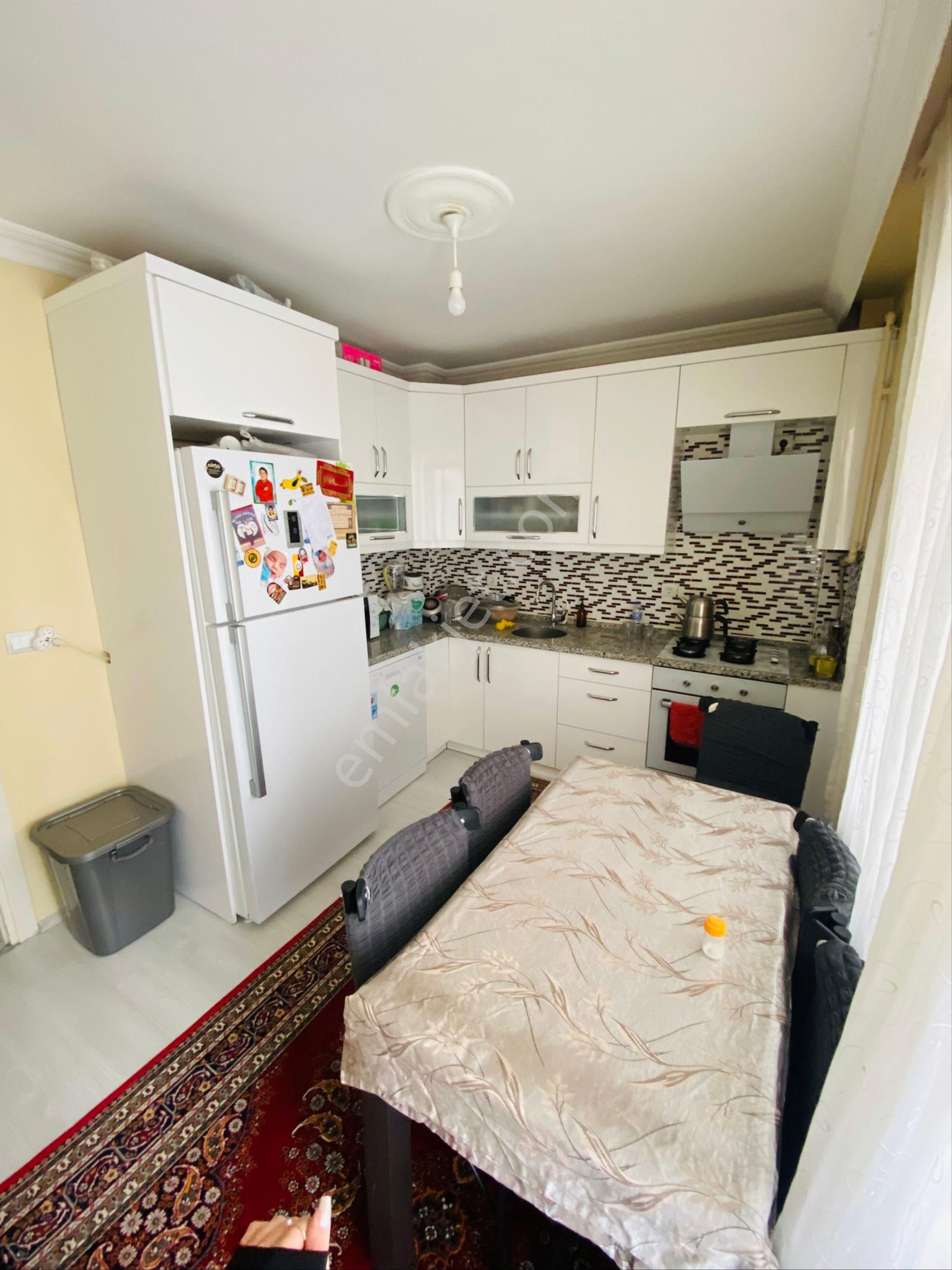 Muradiye Çarşıda 190m2 5+1 Satılık Fırsat Teras Dubleks Daire - Görsel 7