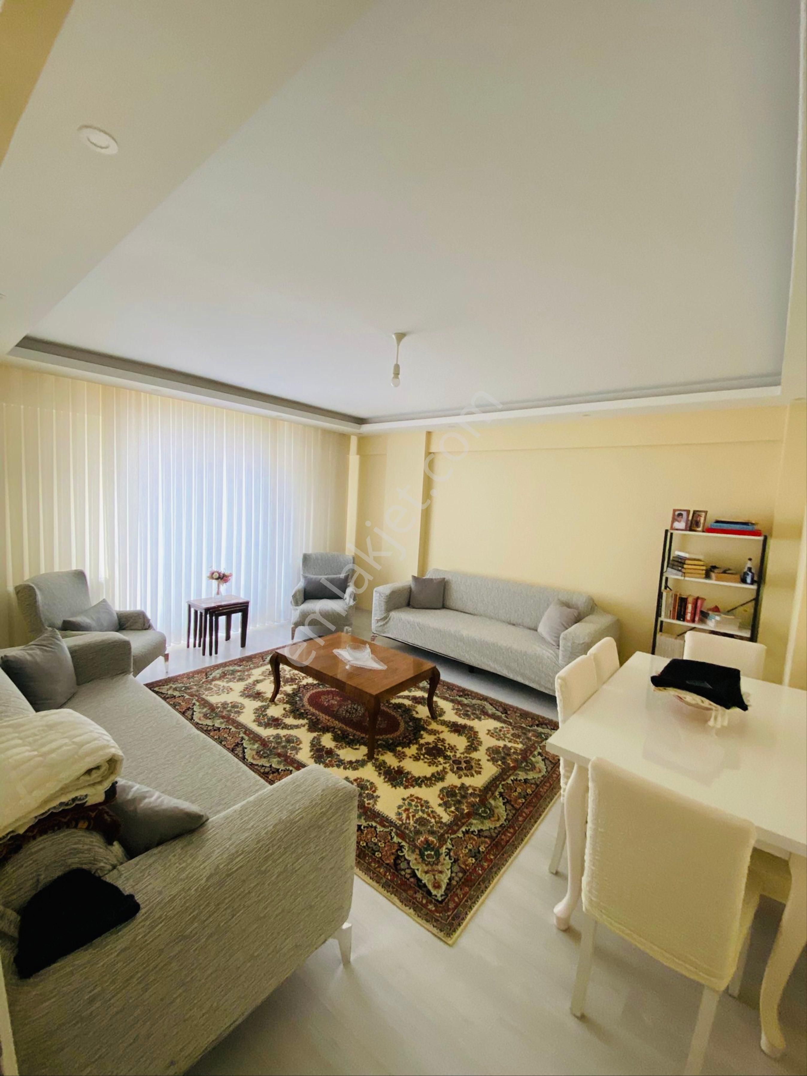 Muradiye Çarşıda 190m2 5+1 Satılık Fırsat Teras Dubleks Daire - Görsel 4