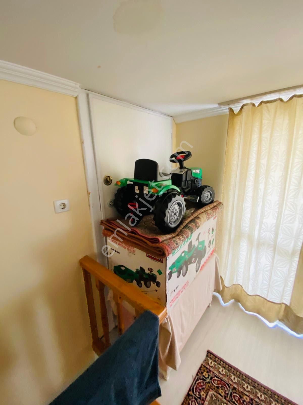 Muradiye Çarşıda 190m2 5+1 Satılık Fırsat Teras Dubleks Daire - Görsel 20