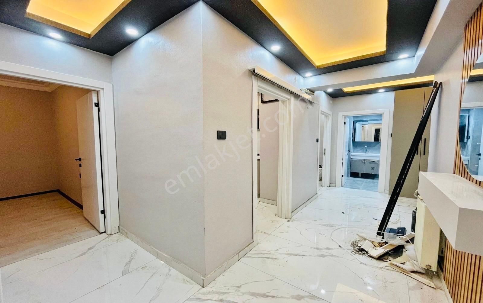 (1183) Keçiören Bademlikte Merkezi Konumda Orta Katta Full Yapılı Satılık 3+1 Daire - Görsel 14