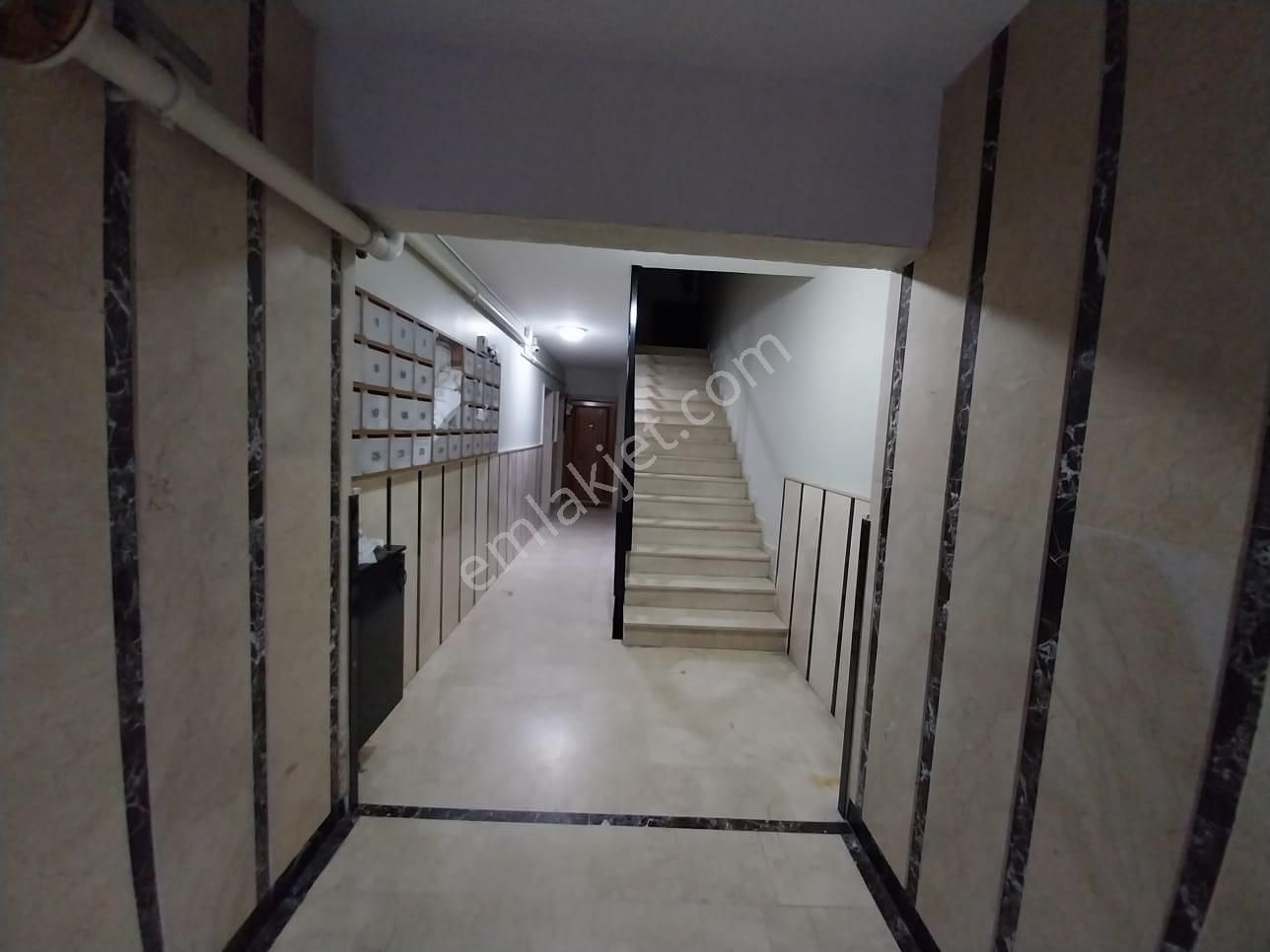 -ataşehir K. Bakkalköy'de, Merkz. 3+1 Kiralık Daire - Görsel 7