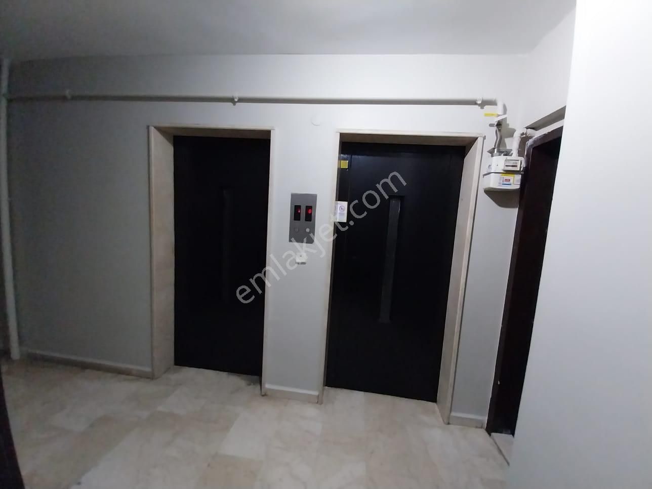 -ataşehir K. Bakkalköy'de, Merkz. 3+1 Kiralık Daire - Görsel 9