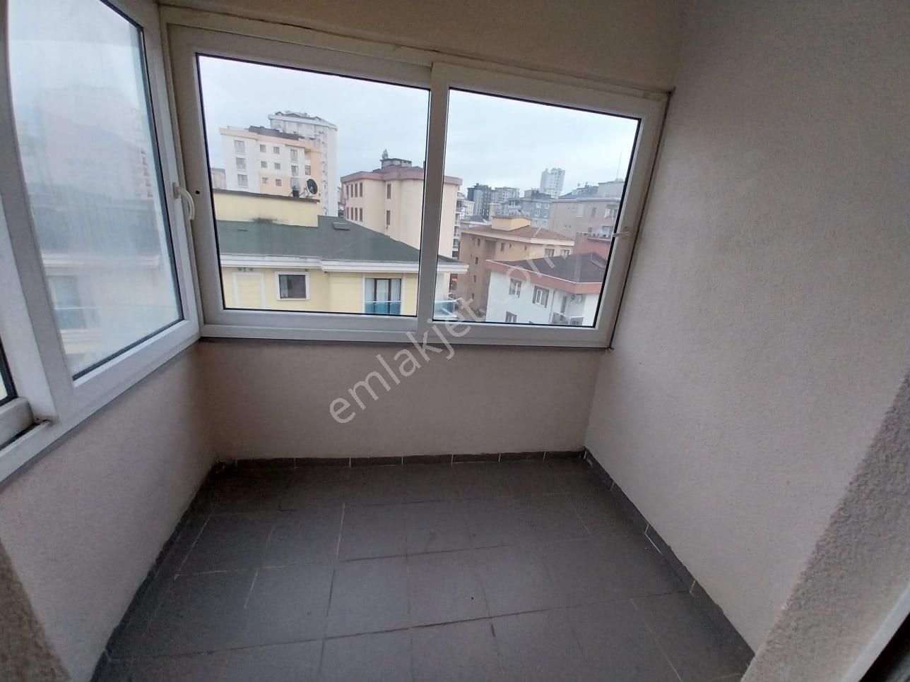 -ataşehir K. Bakkalköy'de, Merkz. 3+1 Kiralık Daire - Görsel 14