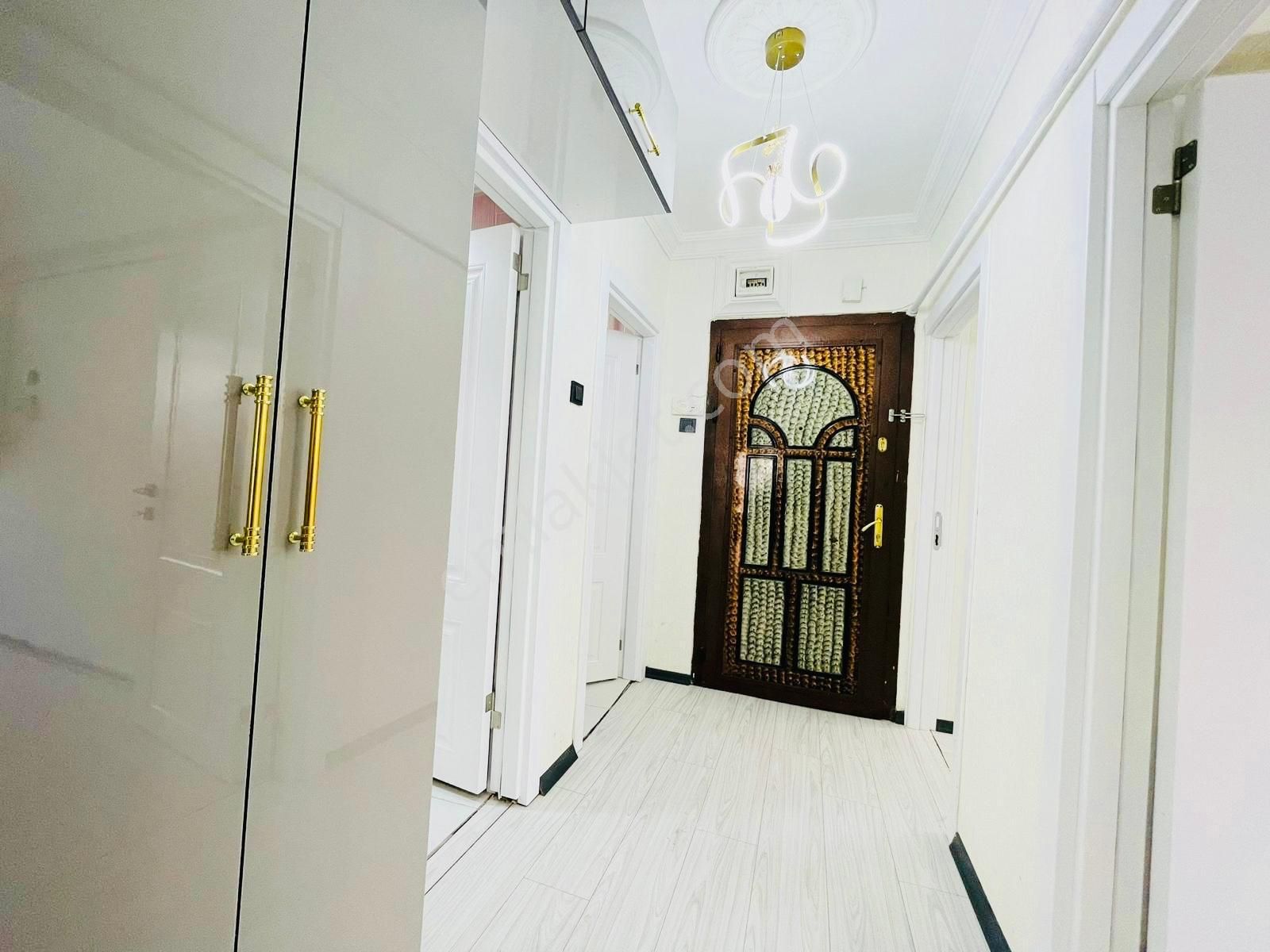 (1184) Keçiören Gülbaba Caddede Metroya Yakın 1.katta 3+1 Yapılı Satılık Daire - Görsel 13