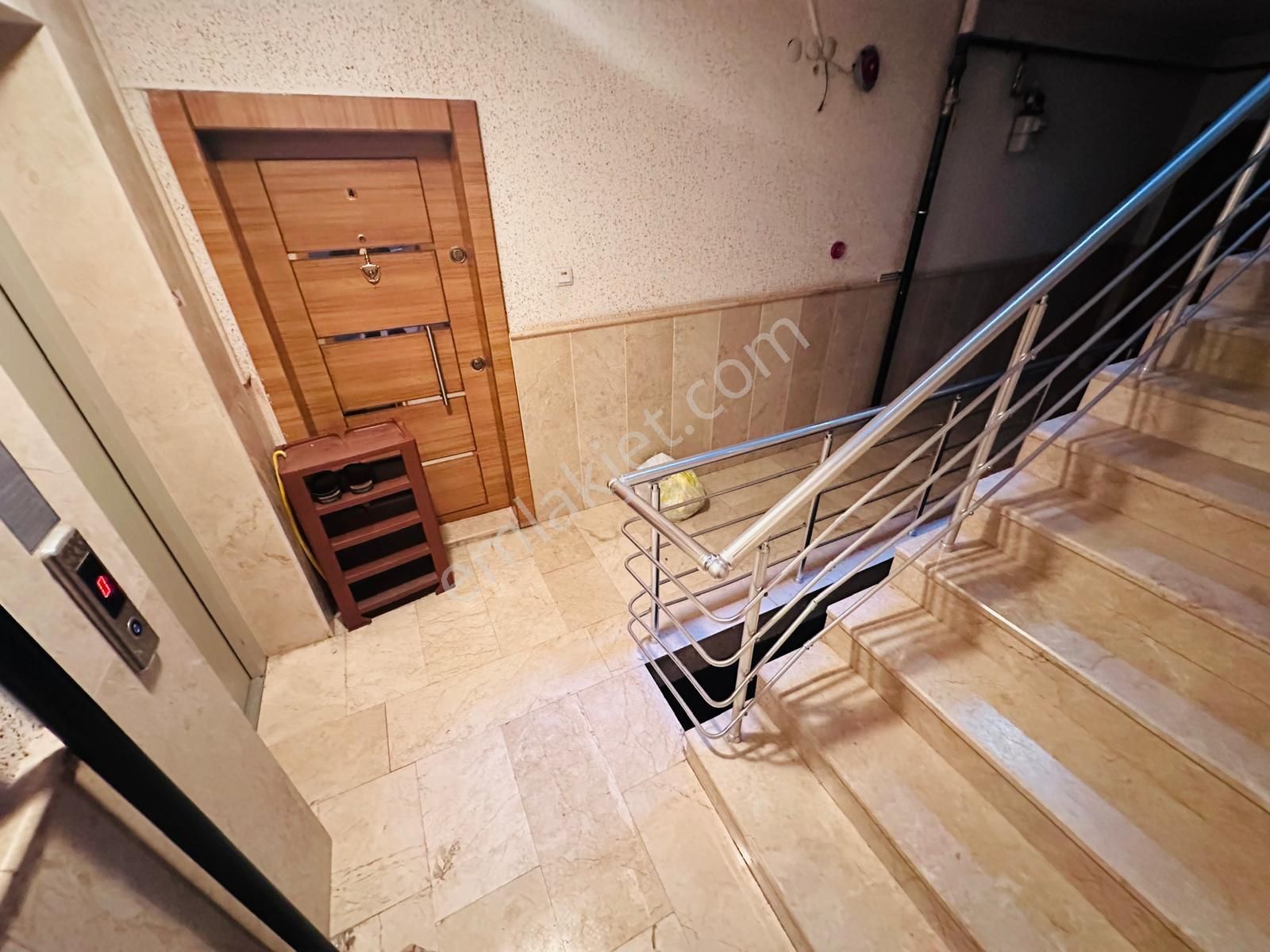 (1187) Keçiören Bademlikte 1.katta Asansörlü 3+1 Satılık Boş Daire - Görsel 15