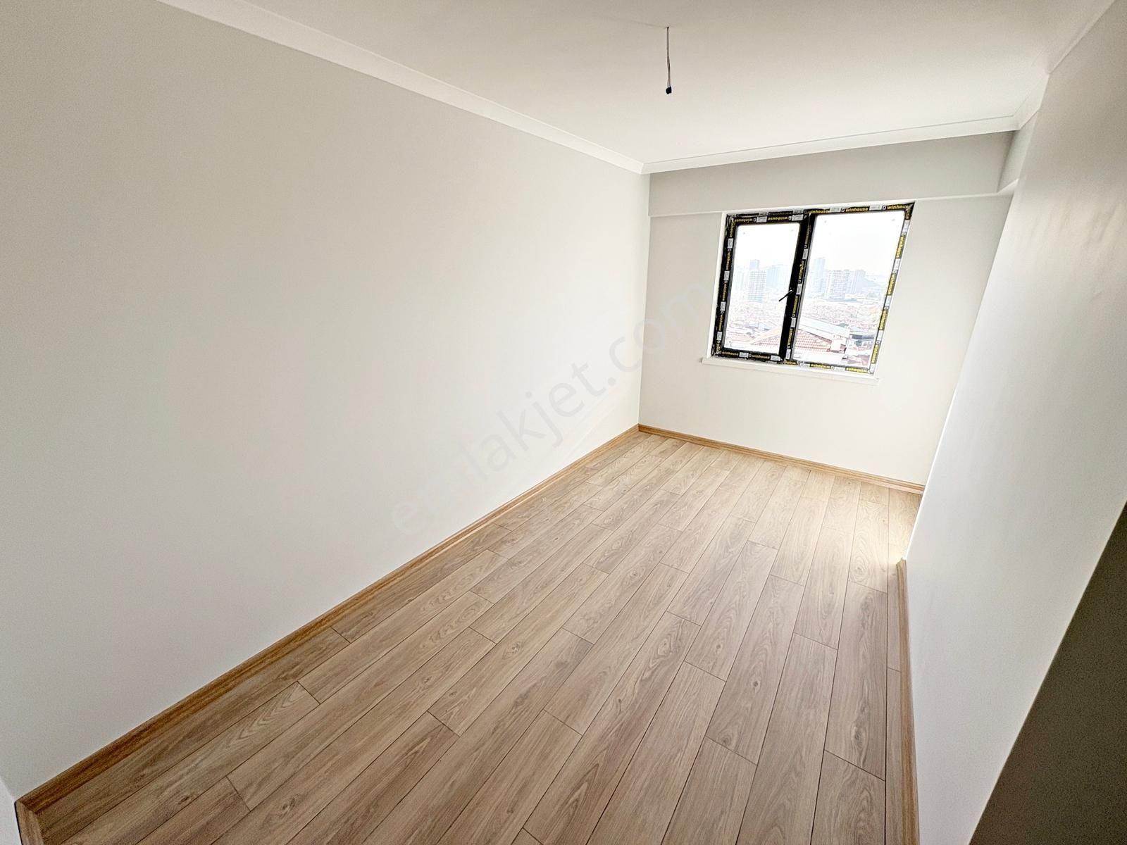 3+1 3.kat Sıfır Oturuma Hazır Manzaralı Ultra Yapılı Asansörlü - Görsel 32