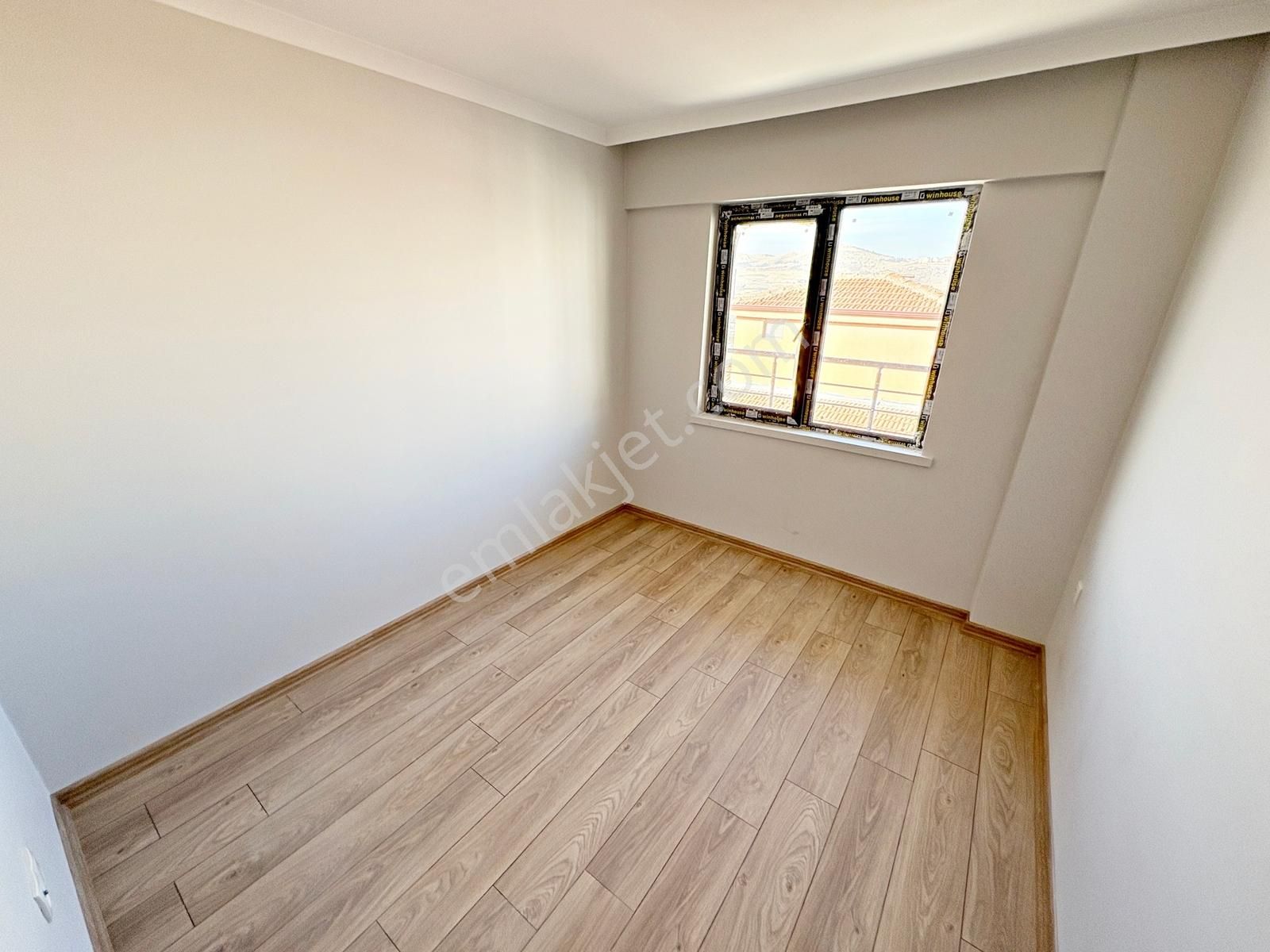 3+1 3.kat Sıfır Oturuma Hazır Manzaralı Ultra Yapılı Asansörlü - Görsel 19