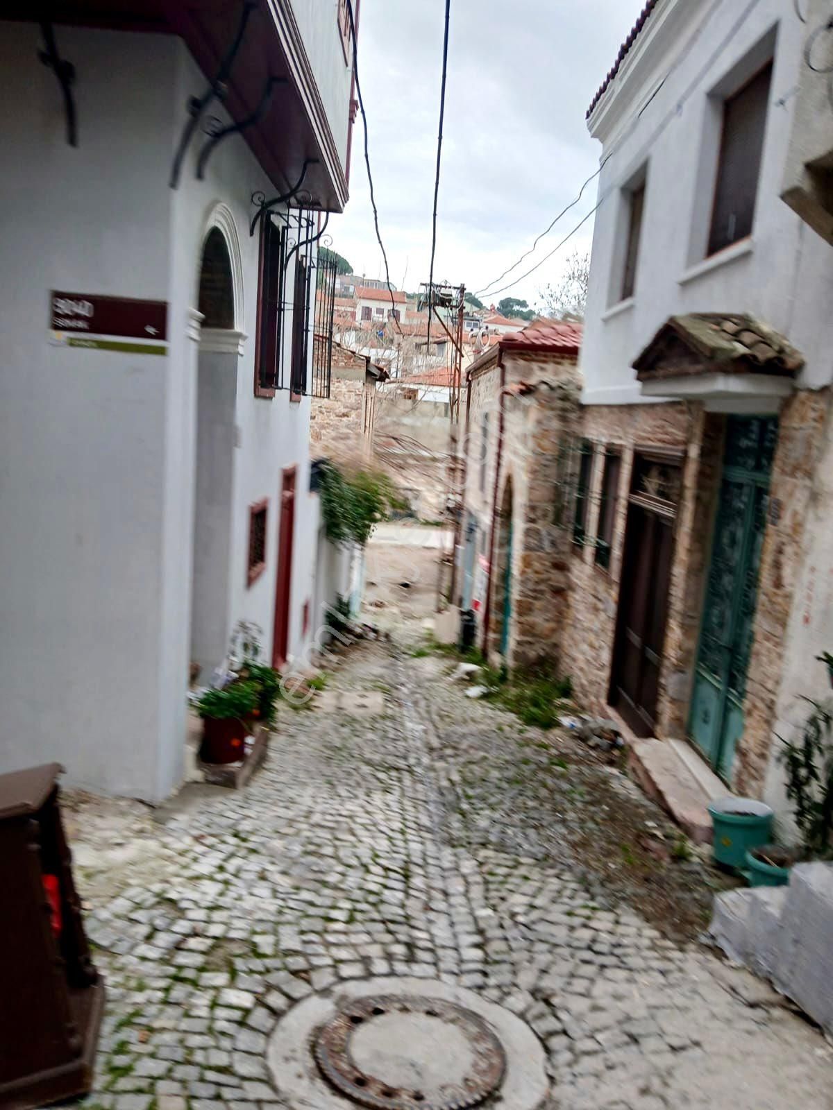 Ayvalık Merkezde Müstakil Ev - Görsel 26