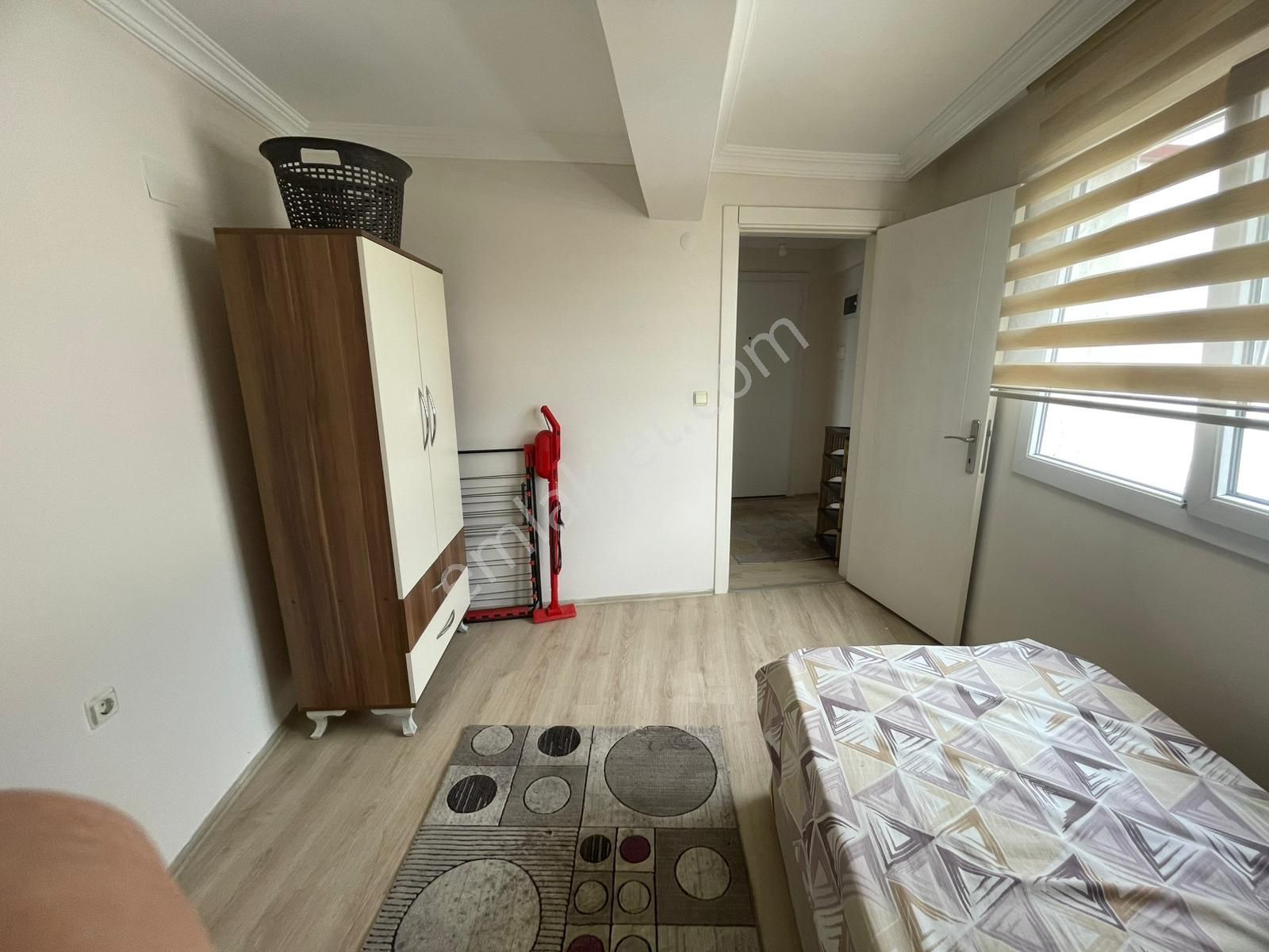 Nazilli Dumlupınar Mah. Hürriyet Caddesi Üzerinde 1+1 Eşyalı Kiralık Daire - Görsel 15