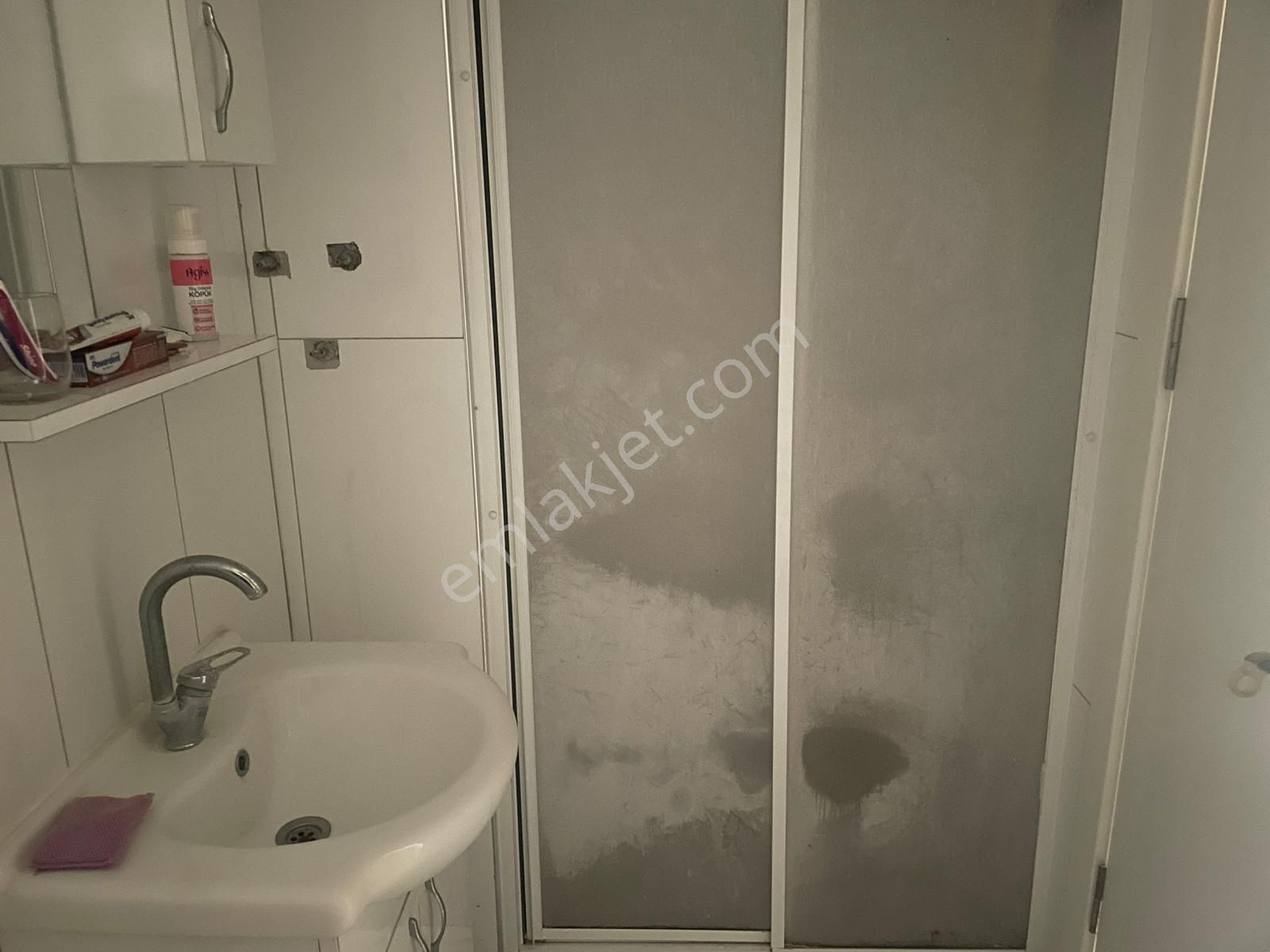 Nazilli Dumlupınar Mah. Hürriyet Caddesi Üzerinde 1+1 Eşyalı Kiralık Daire - Görsel 19