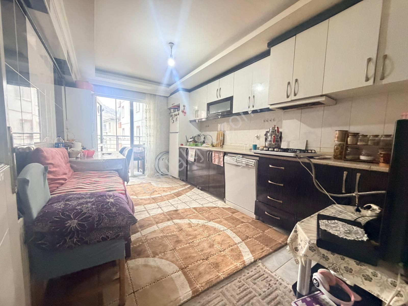 Yükseltepe Merkezde Cadde Üzeri Asansorlü 3+1 130m2