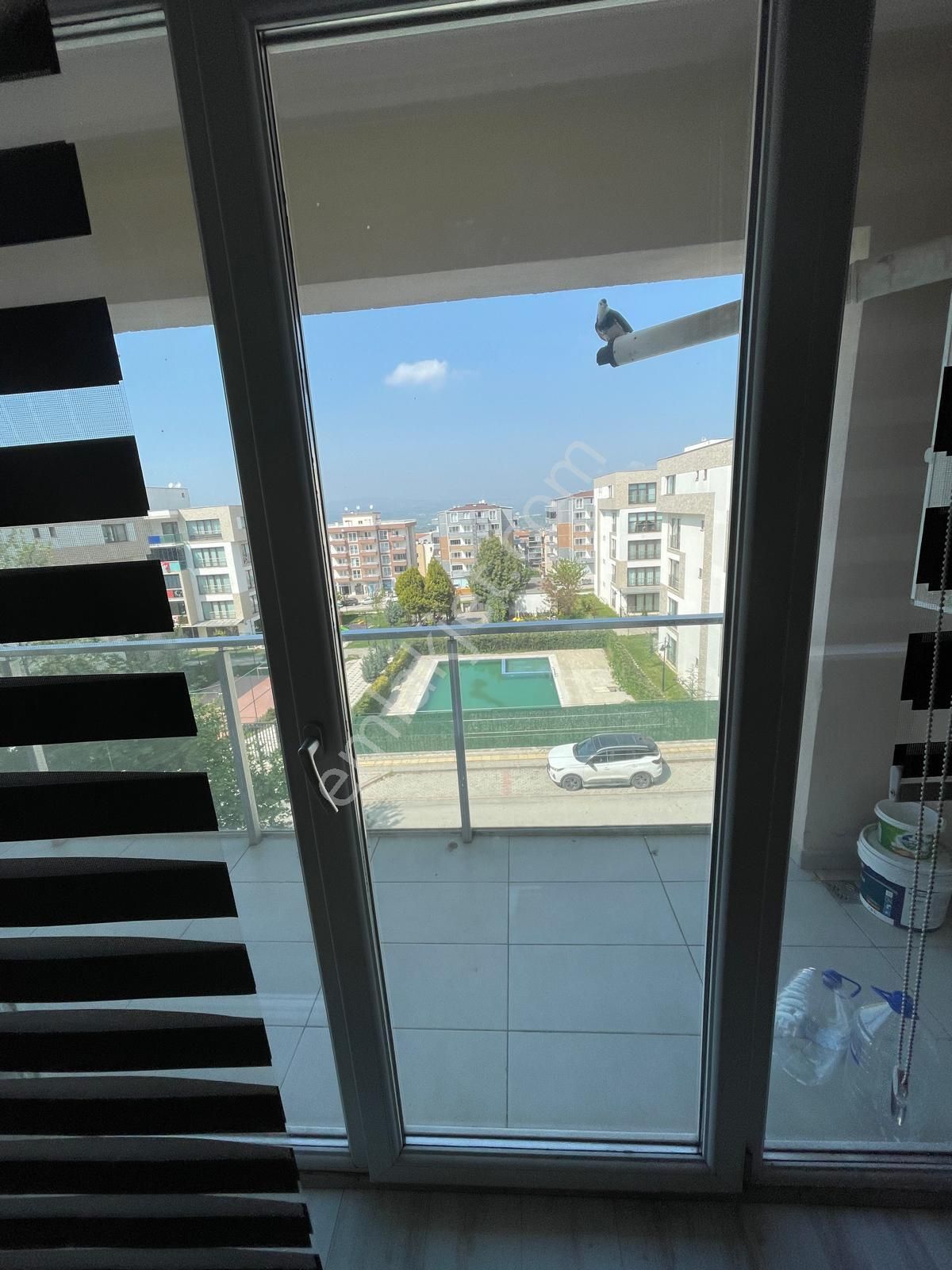 Almina'dan Geniş Siteler Bölgesinde 1+1 Kiralık Daire - Görsel 5