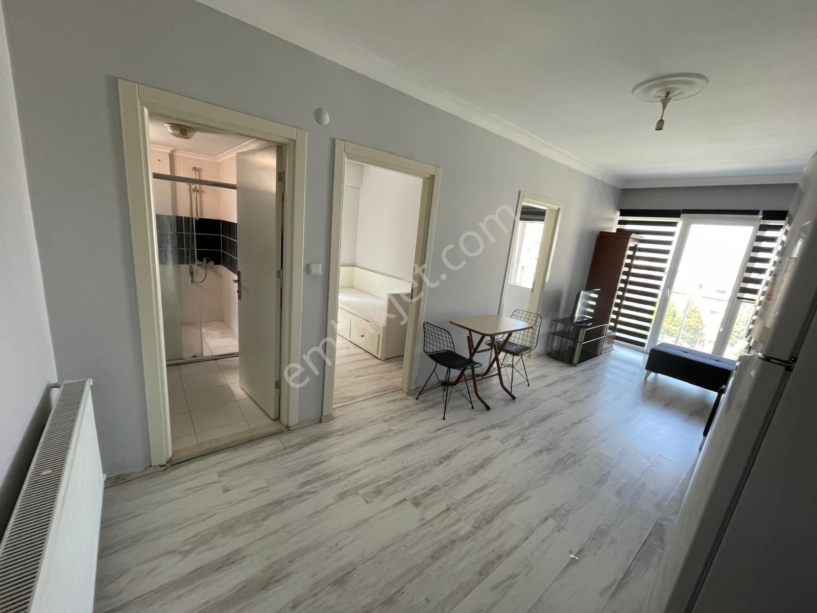 Almina'dan Geniş Siteler Bölgesinde 1+1 Kiralık Daire - Görsel 16