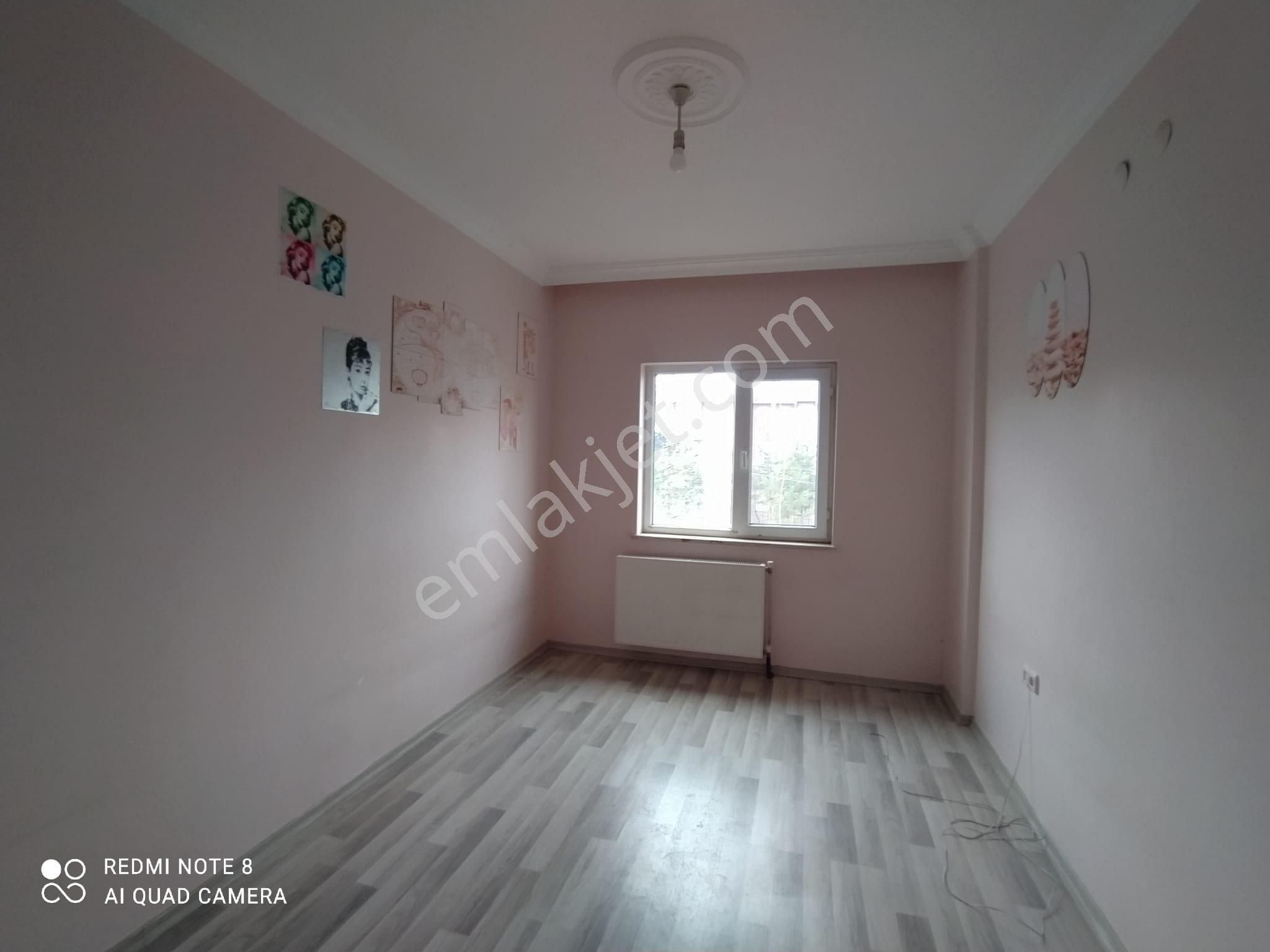 Üçkuyular Semt Pazarına Yakın 3+1 Kiralık Daire - Görsel 3