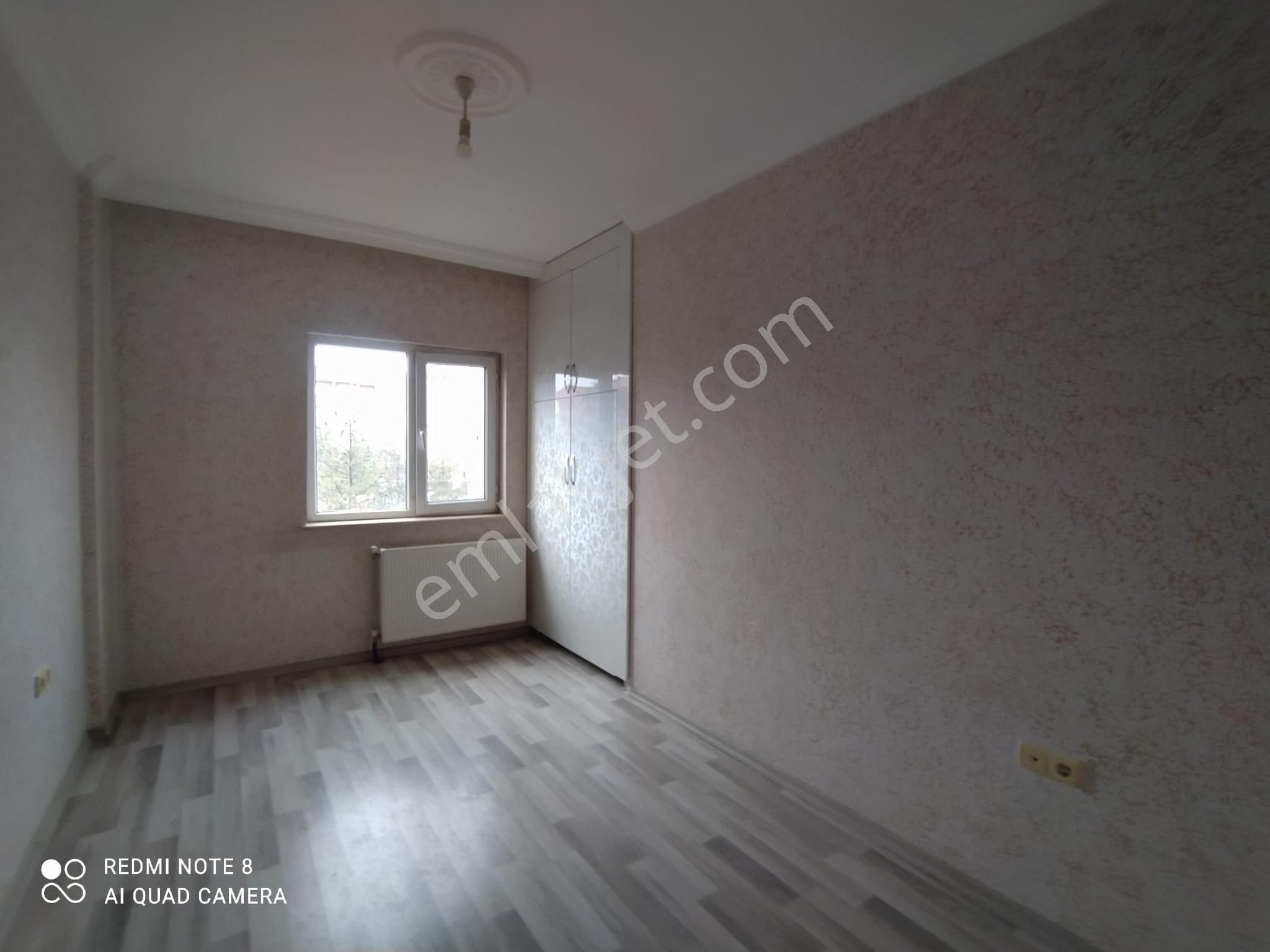 Üçkuyular Semt Pazarına Yakın 3+1 Kiralık Daire - Görsel 18