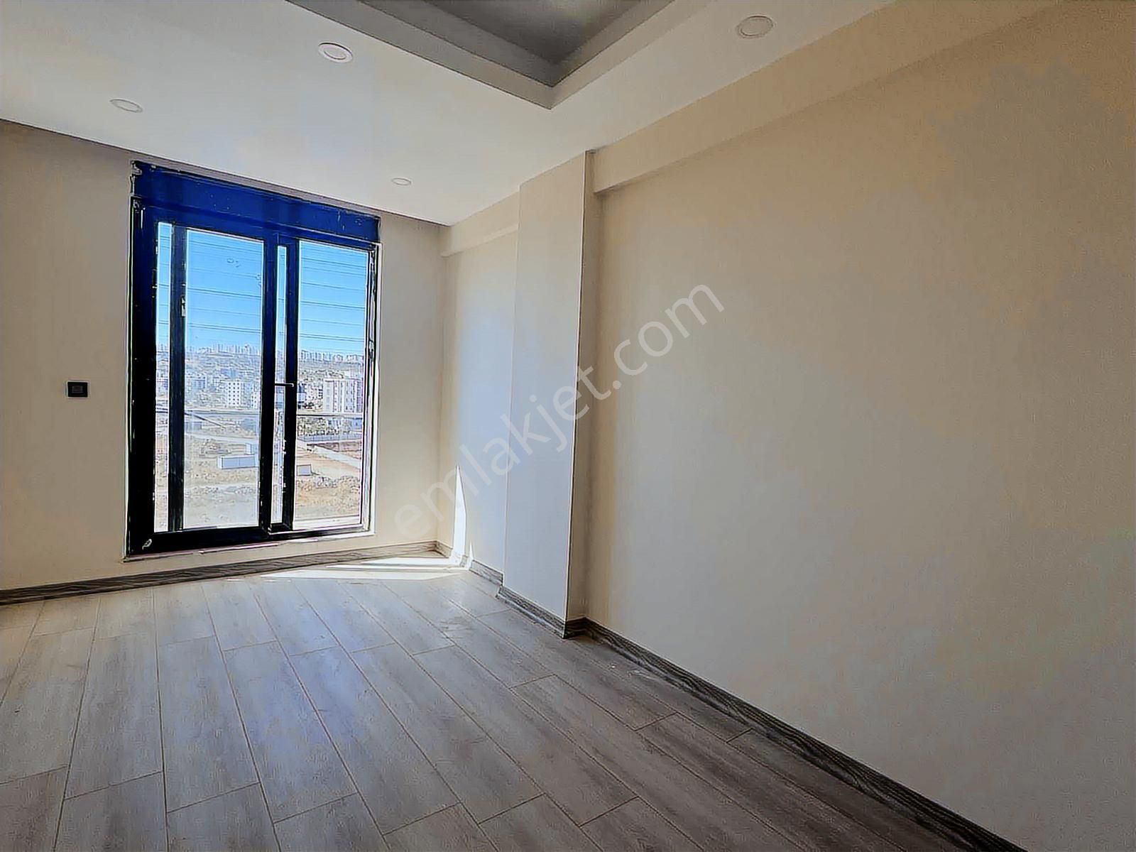 Yüzme Havuzlu Konsept Site İçerisinde 2+1 Daire - Görsel 13