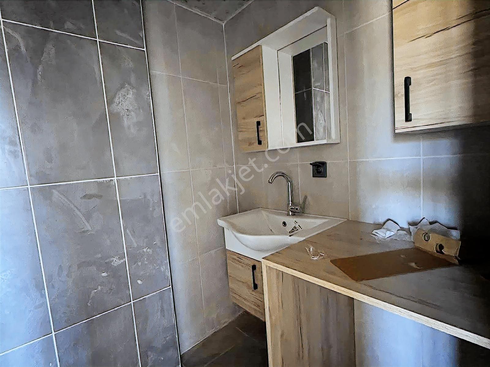 Yüzme Havuzlu Konsept Site İçerisinde 2+1 Daire - Görsel 2