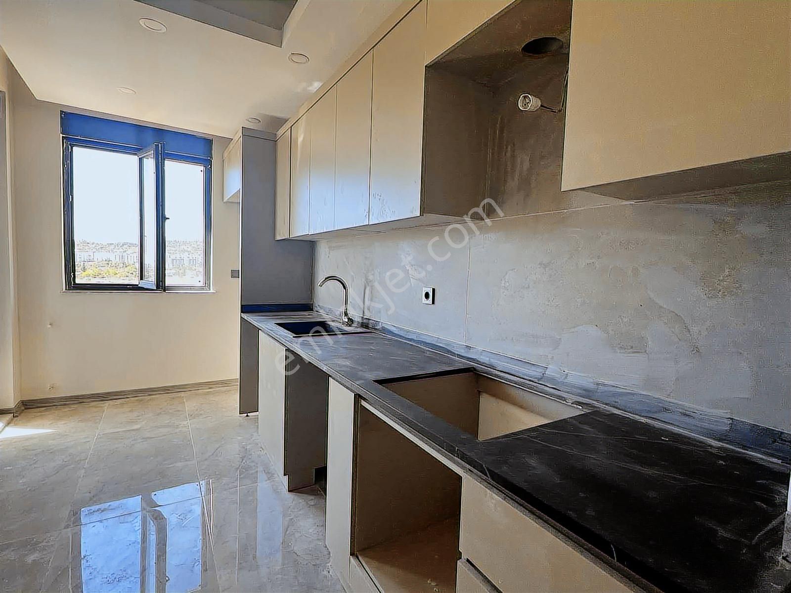 Yüzme Havuzlu Konsept Site İçerisinde 2+1 Daire - Görsel 11