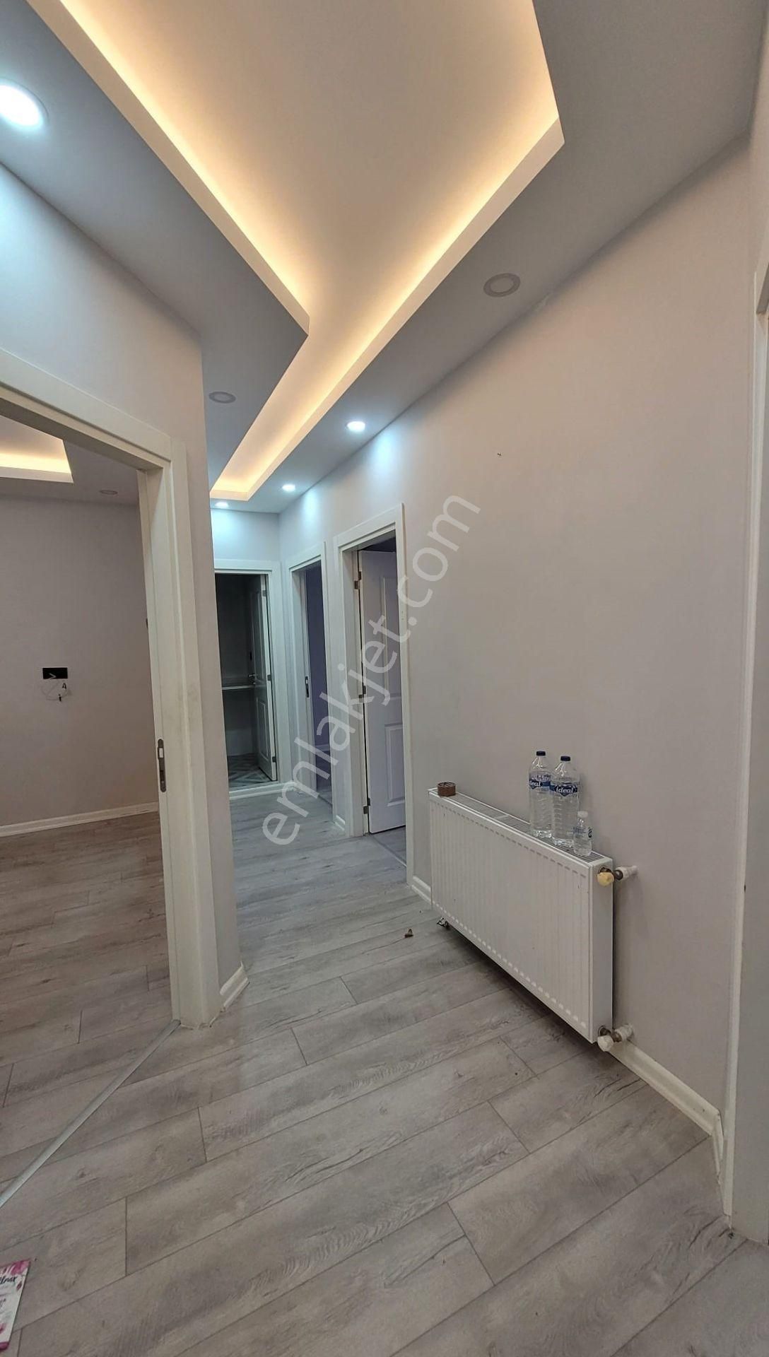 Selanik'ten Ali Sepici Bulvar Üzeri 2+1 Kapalı Mutfak D.gazlı - Görsel 4