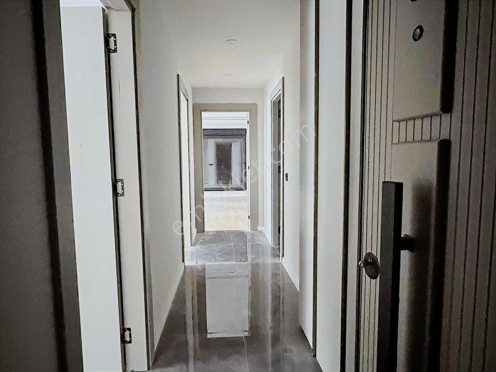 Reymorris Arslan Gayrimenkul Şehir Merkezinde Sıfır 2+1 Daire - Görsel 8