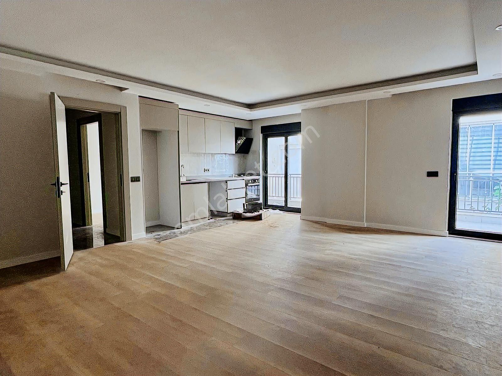 Reymorris Arslan Gayrimenkul Şehir Merkezinde Sıfır 2+1 Daire