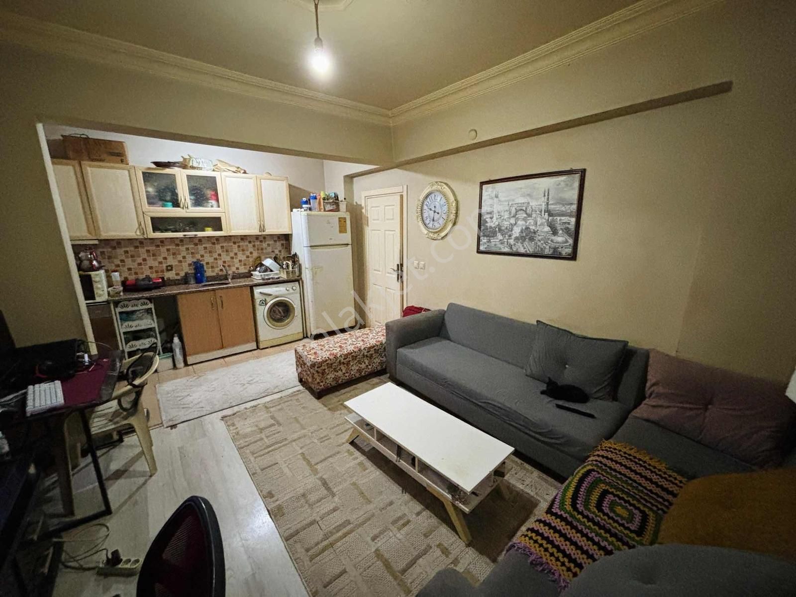 Yeşilyurt Mahallesinde Üniversiteye Yakın 2+1 Satılık