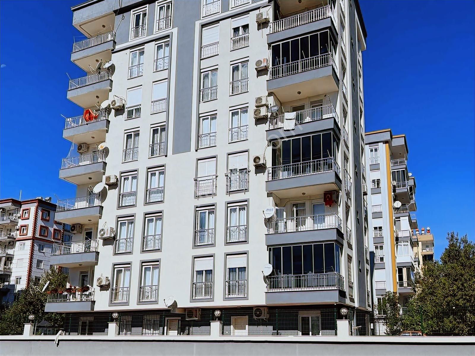 Doğuyaka Mah. Yüzme Havuzlu Site İçerisinde 3+1 Daire