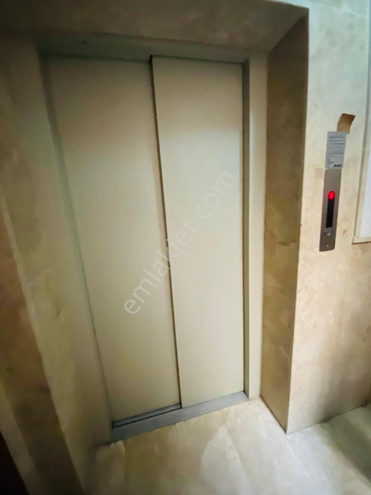 (1195) Keçiören Bademlik İtri Caddesinde 4.orta Katta 3+1 Asansörlü Satılık Geniş Daire - Görsel 11