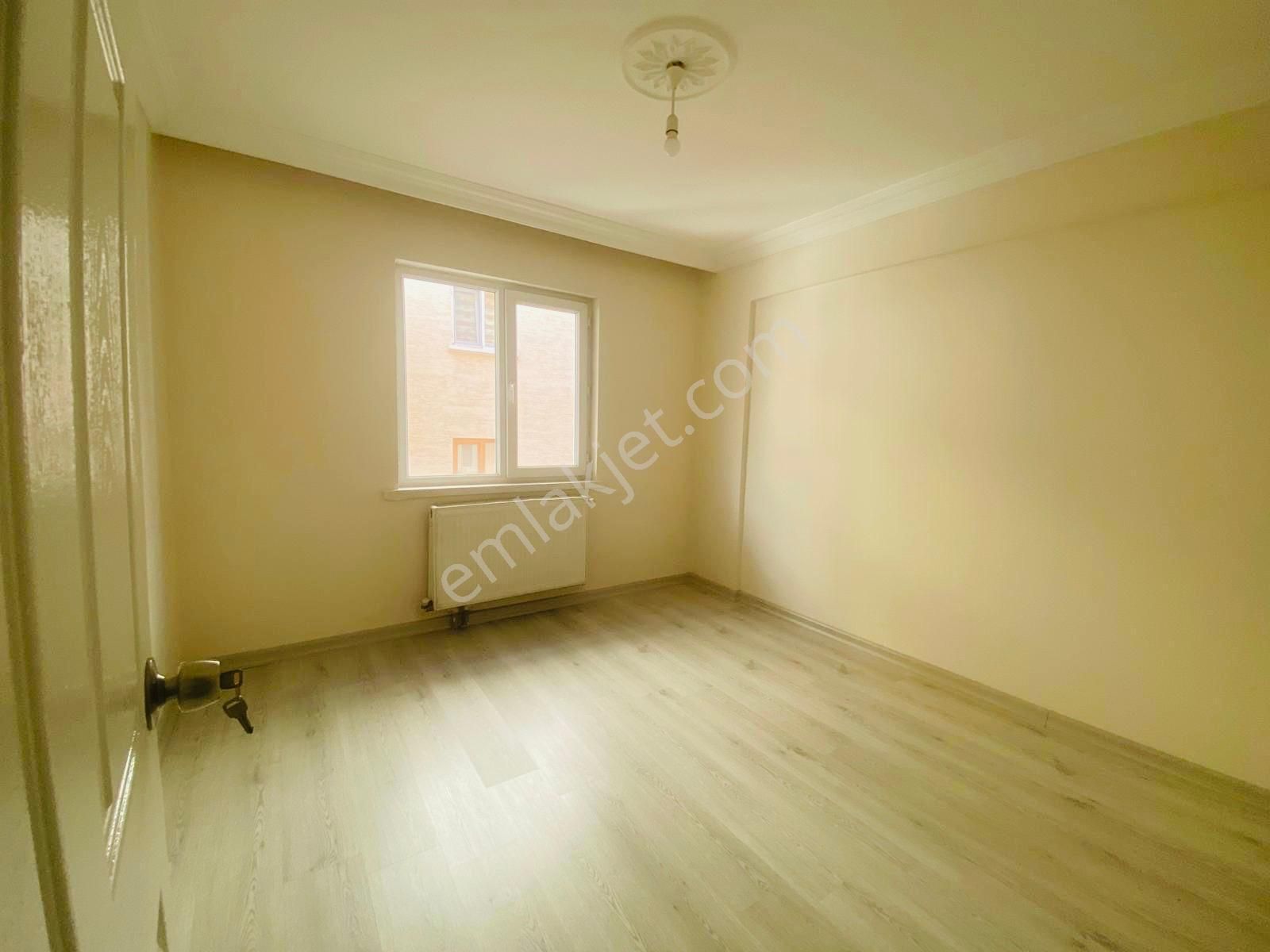 (1196) Keçiören Bademlik Caddede Orta Kat 3+1 Satılık Daire - Görsel 13