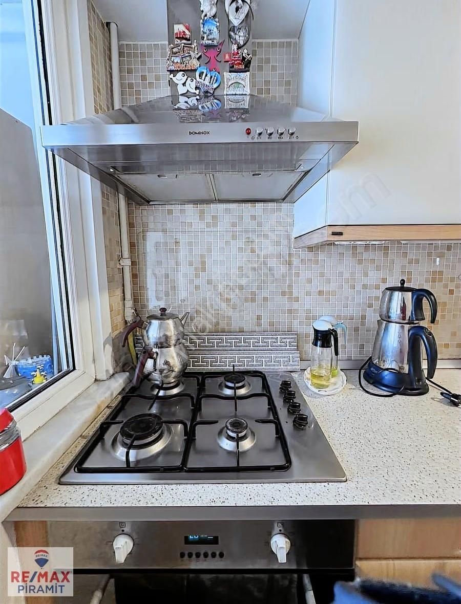 İcadiye Makastar Sokakta Geniş Metrekare 3+1 Dubleks - Görsel 20