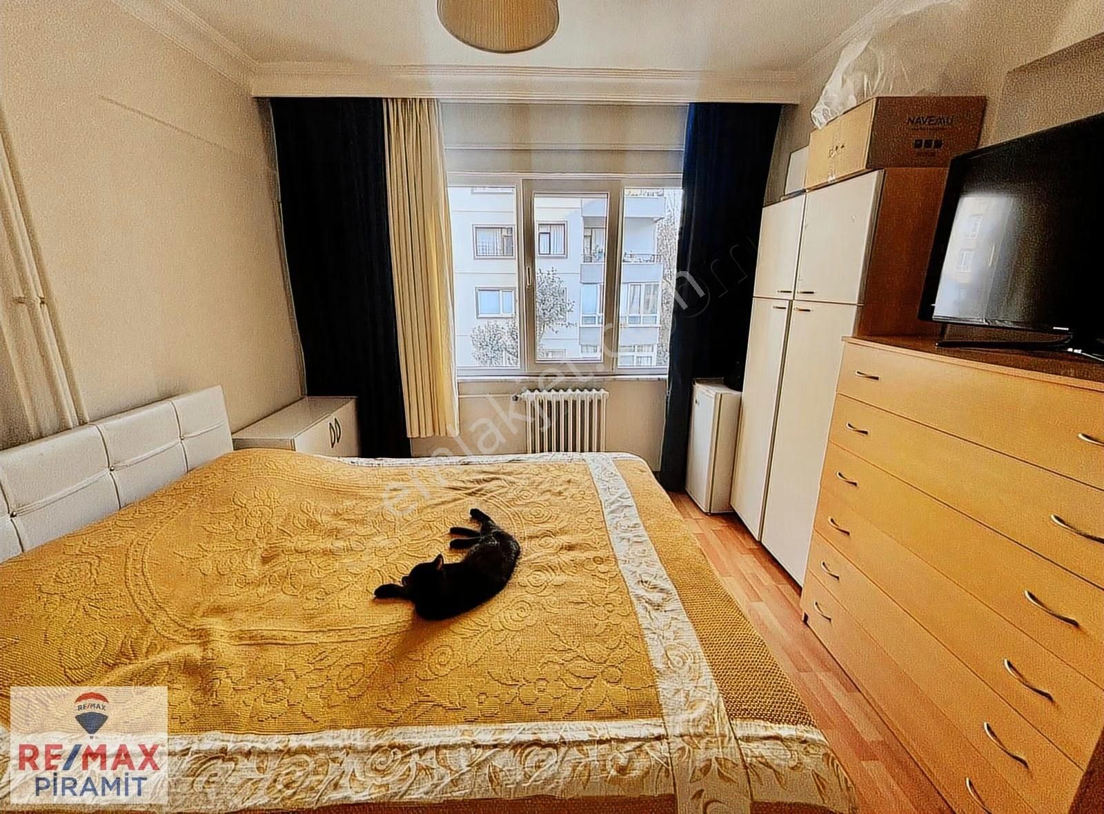 Pınar Kent Sitesinde Mimari Tasarımlı Ferah Kiralık 3+1 Daire - Görsel 19