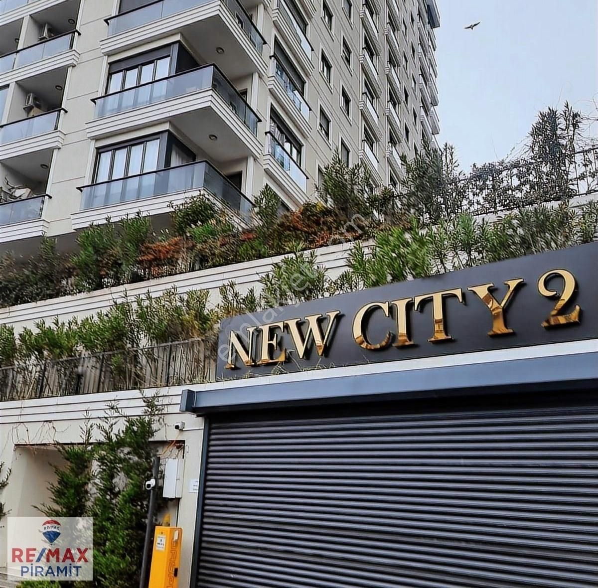 Fırsatı !!sadıkoğlu New City 2.etapta Geniş 2+1 Satılık Daire!!!