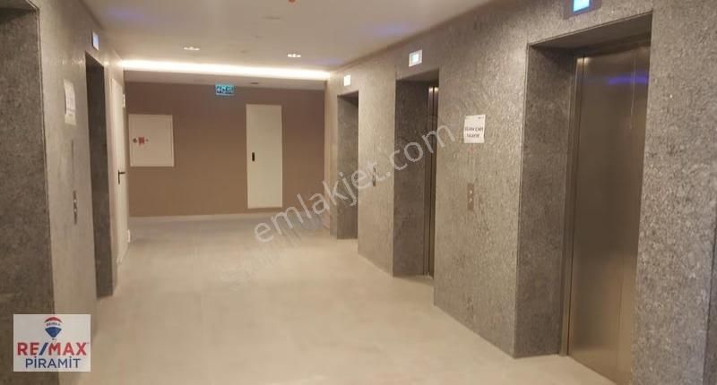Antasya Resıdence'ta Şerefiyesi Yüksek, Aydınlık 1+1 Daire - Görsel 6
