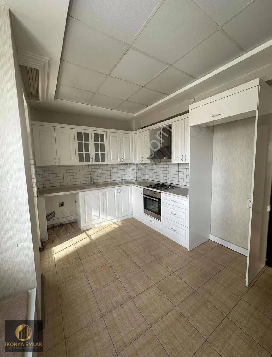 Fetih Caddesi Elif Bebe Işıkları 3+1 Arakat Daire - Görsel 3