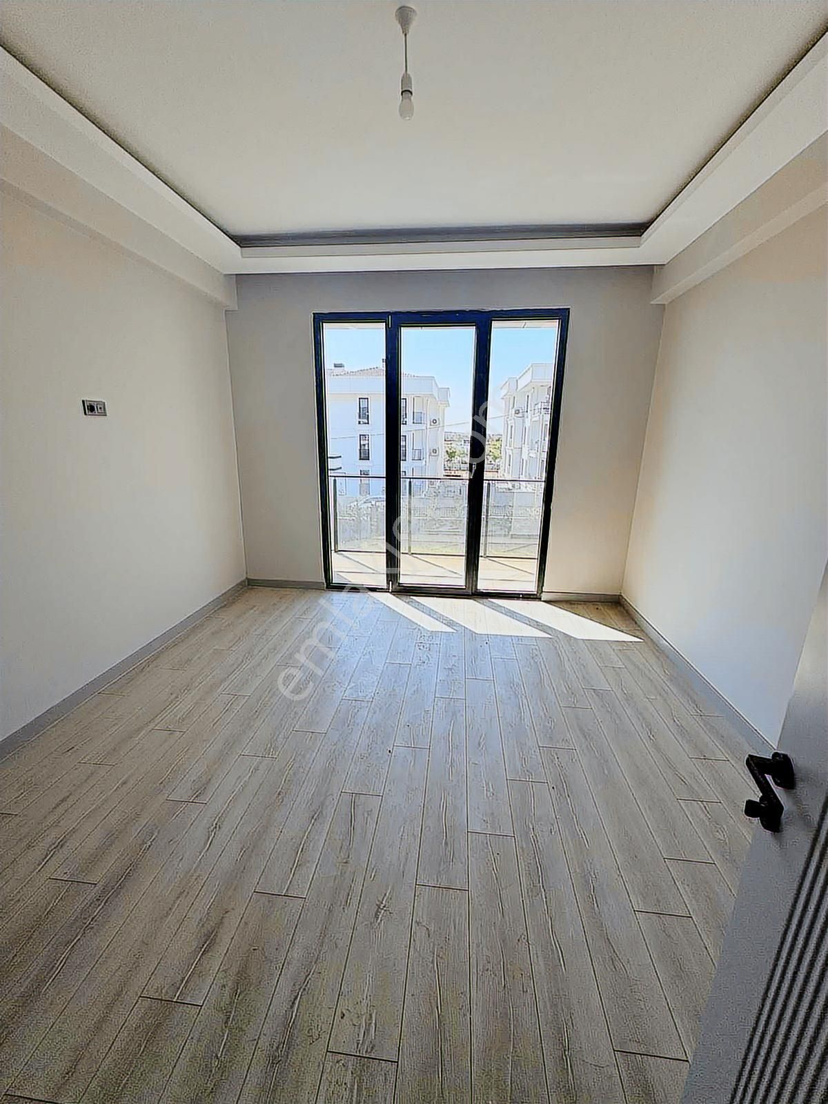 Çorlu Gölbaşı'nın Yanında Site İçinde Satılık Villa - Görsel 15