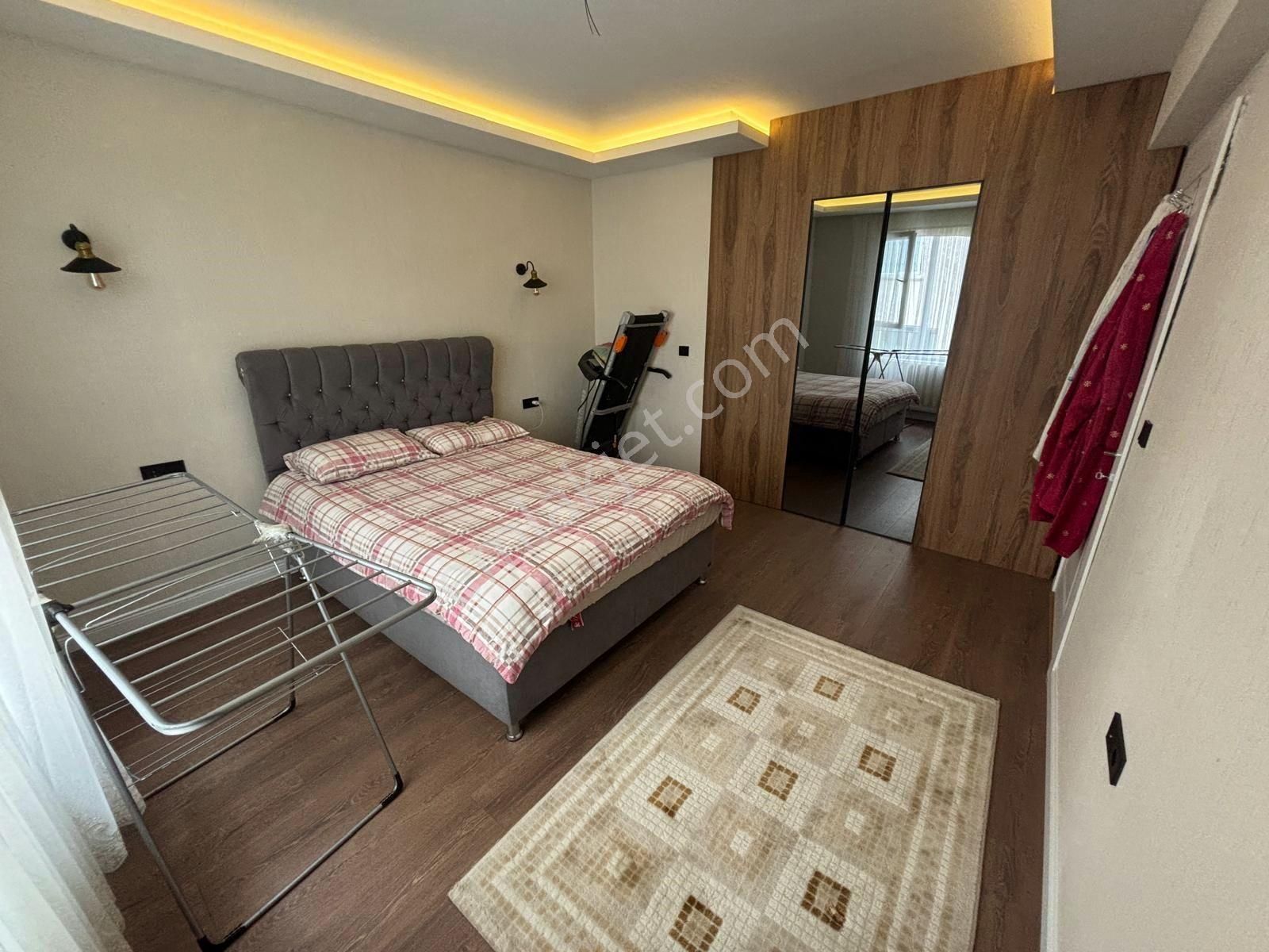 Ataparkta Katta Yeni Binada Yapılı Katta Genişm2