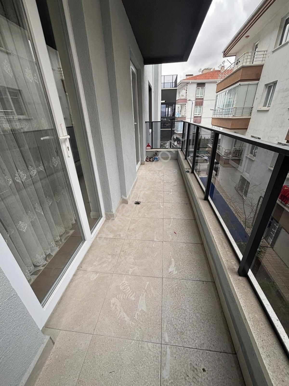 Ataparkta Katta Yeni Binada Yapılı Katta Genişm2 - Görsel 8