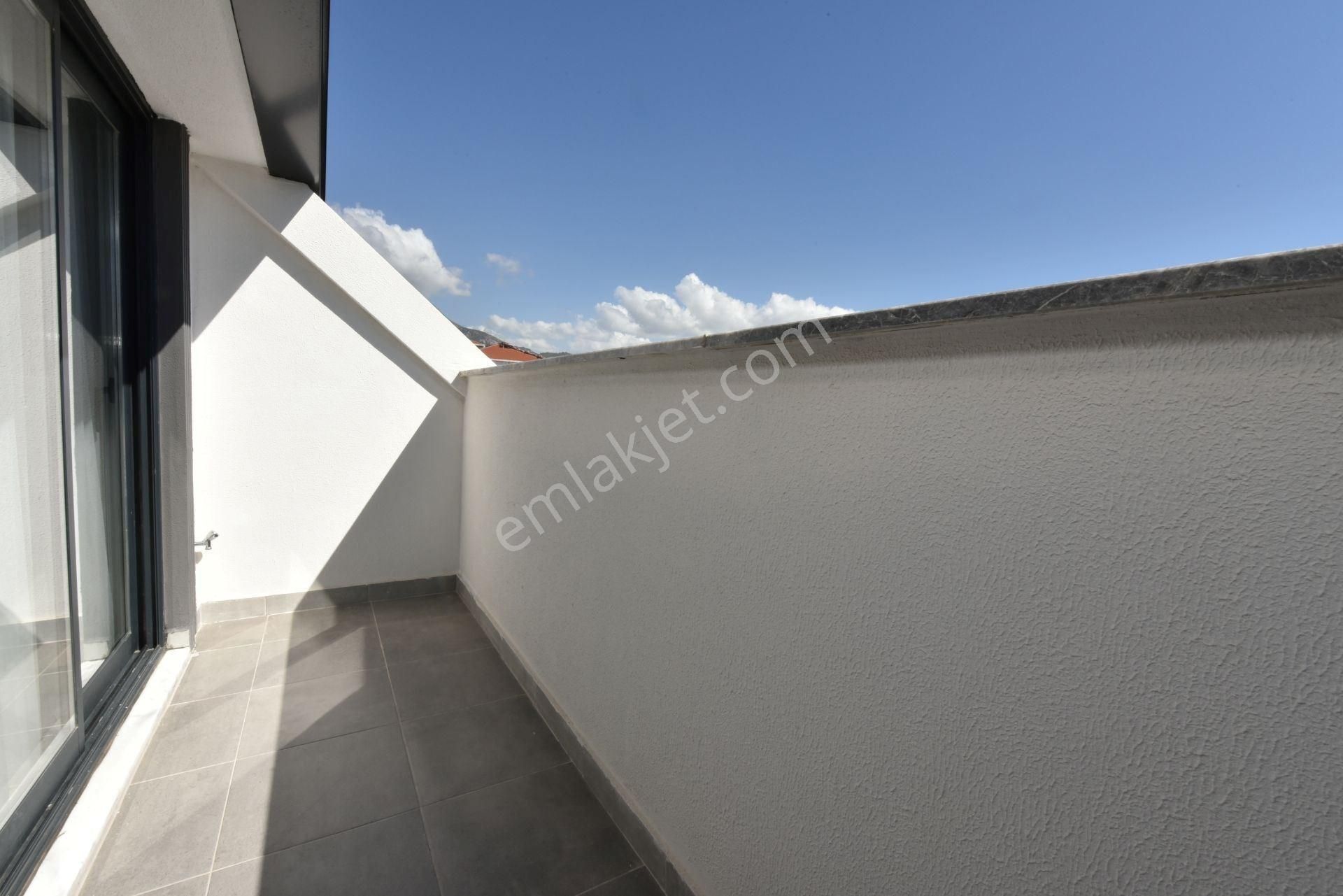 Alanya / Mahmutlar’da Satılık 2+1 Dublex Daire — Full Aktiviteli Site - Görsel 18
