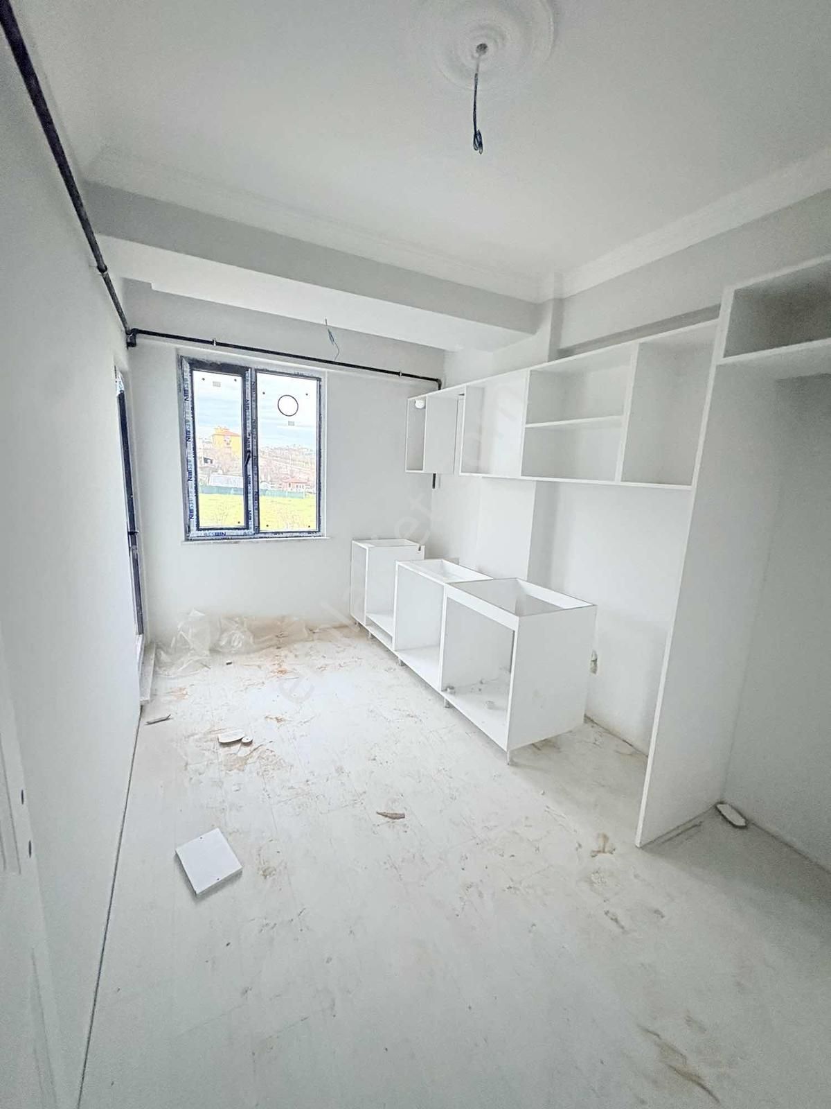 Satılık Geniş 2+1 Daire - Görsel 11