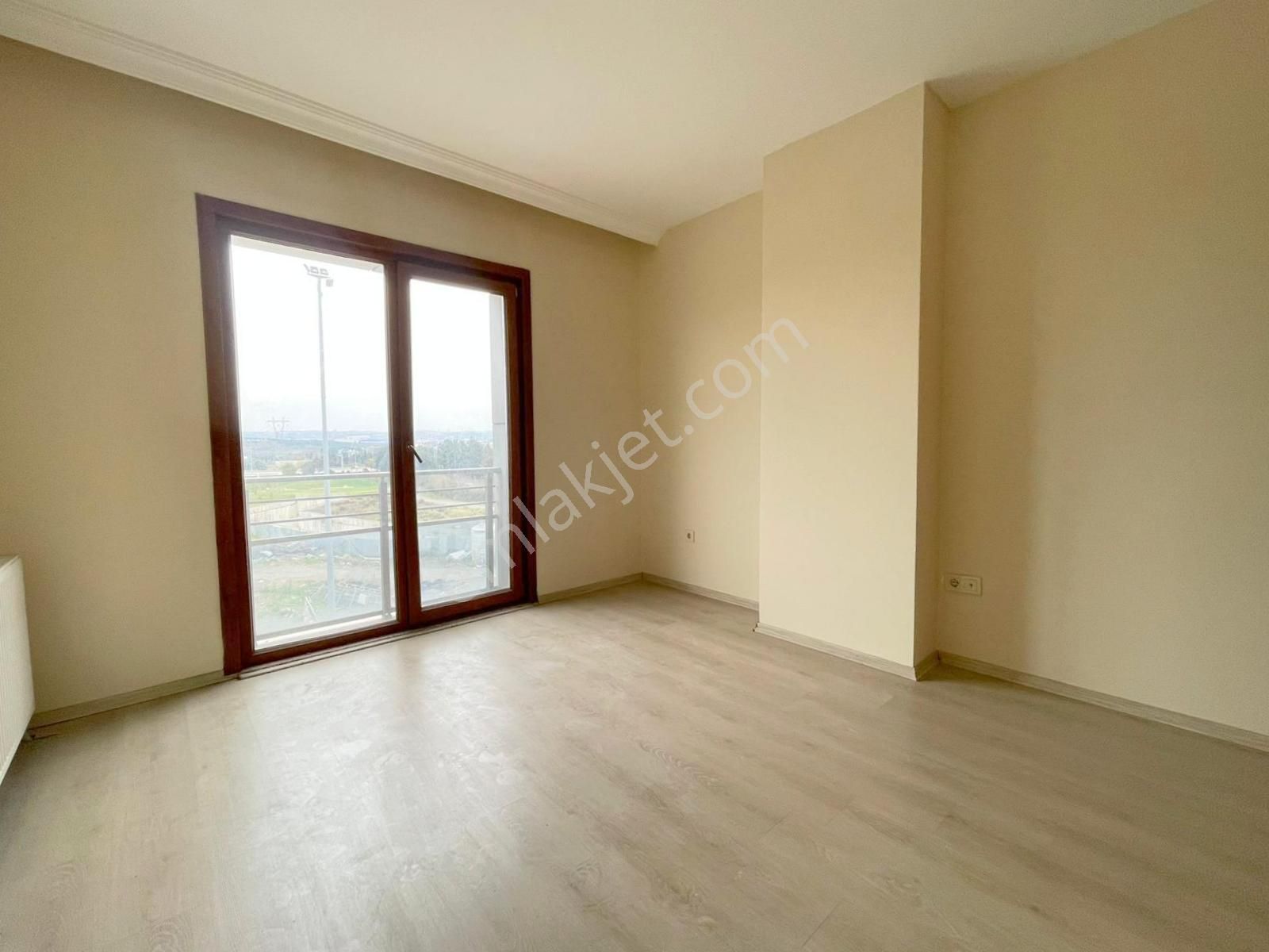 Mertcan'dan Kurtköy Mah.iskanlı Açık Balkonlu Ara Kat 3+1 Daire - Görsel 11