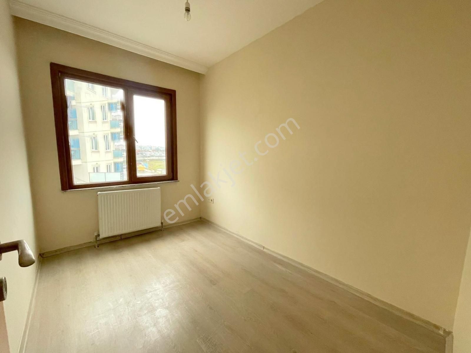 Mertcan'dan Kurtköy Mah.iskanlı Açık Balkonlu Ara Kat 3+1 Daire - Görsel 18