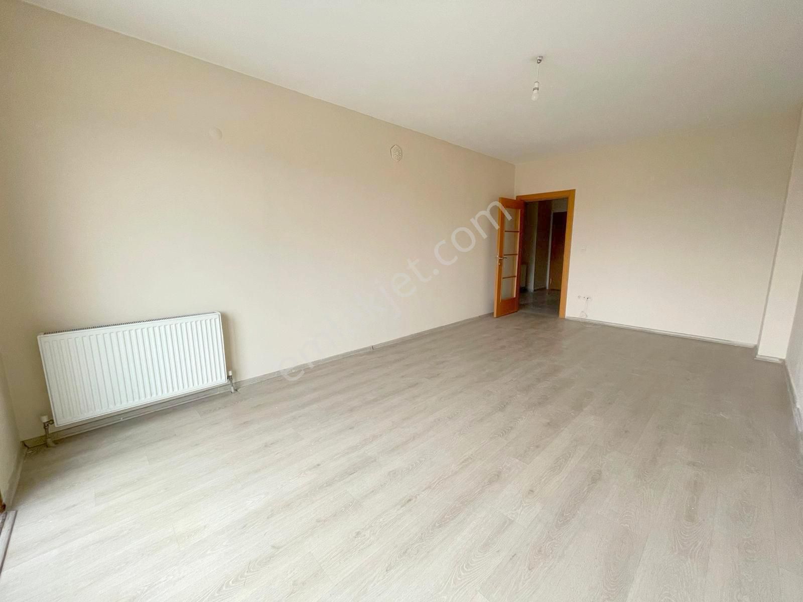 Mertcan'dan Kurtköy Mah.iskanlı Açık Balkonlu Ara Kat 3+1 Daire - Görsel 2